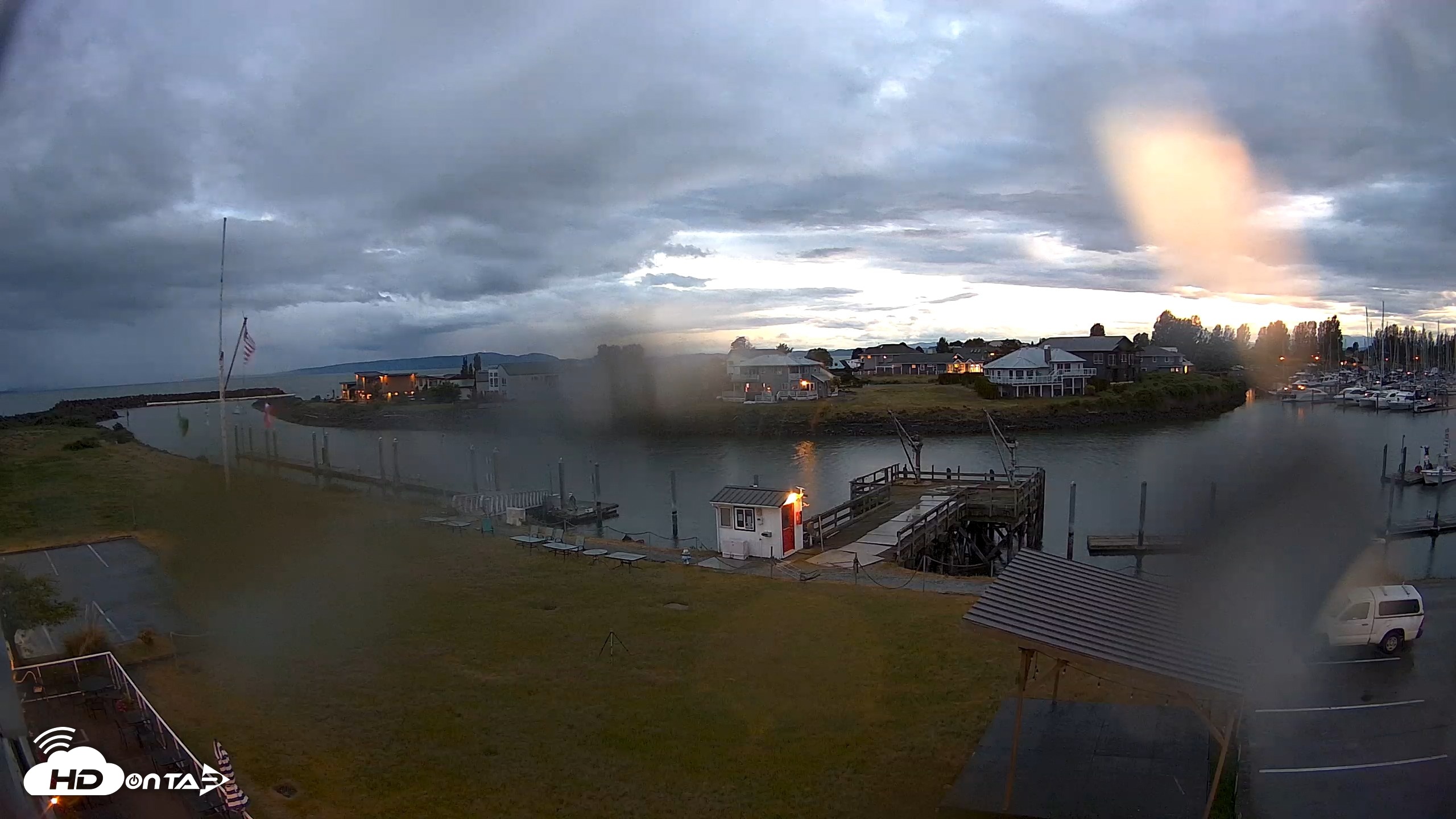 Snapshot of Point Roberts Marina SW Live Webcam taken May 14, 2026, 9:12pm PDT