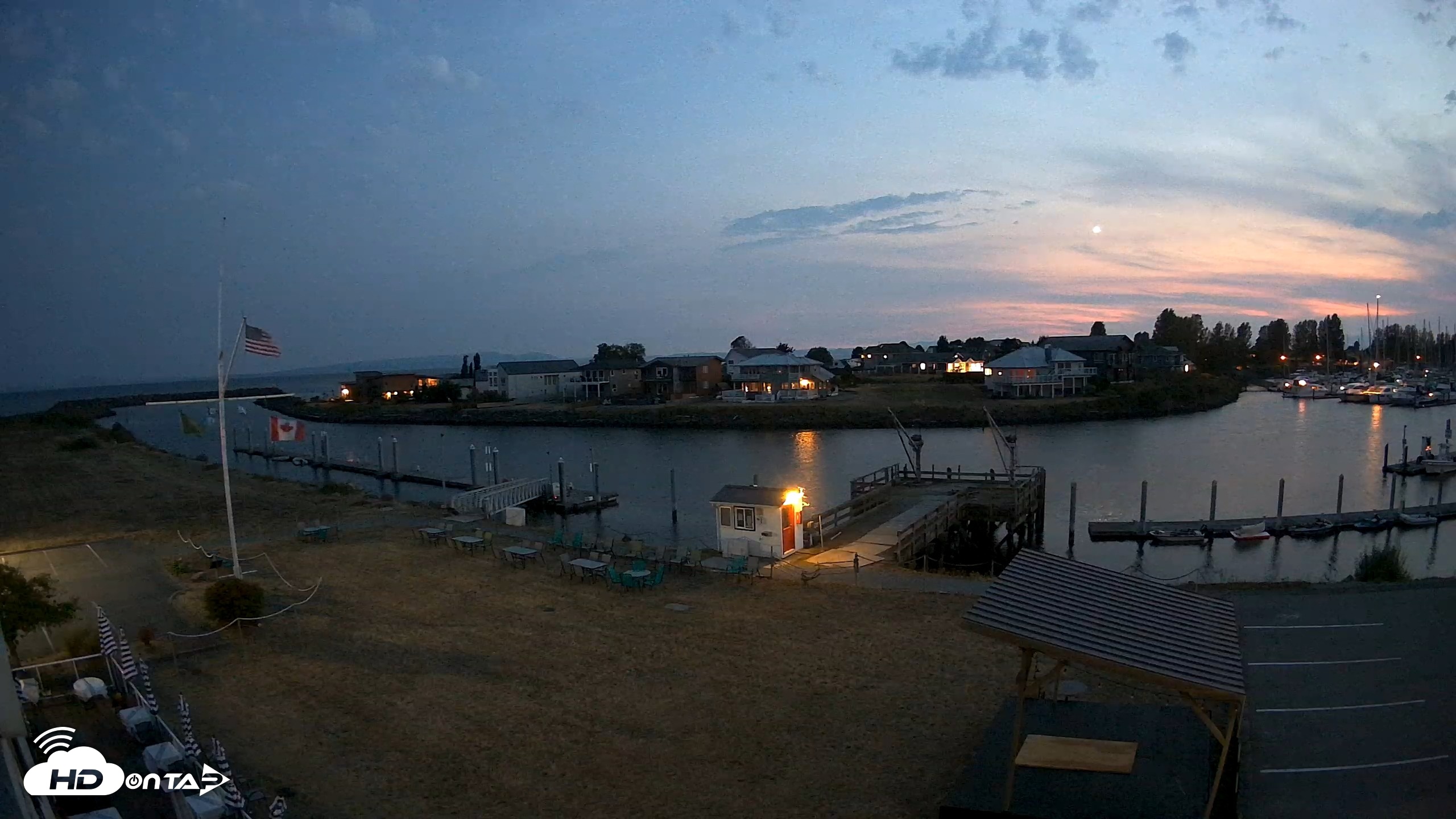 Snapshot of Point Roberts Marina SW Live Webcam taken Aug 25, 2026, 8:45pm PDT