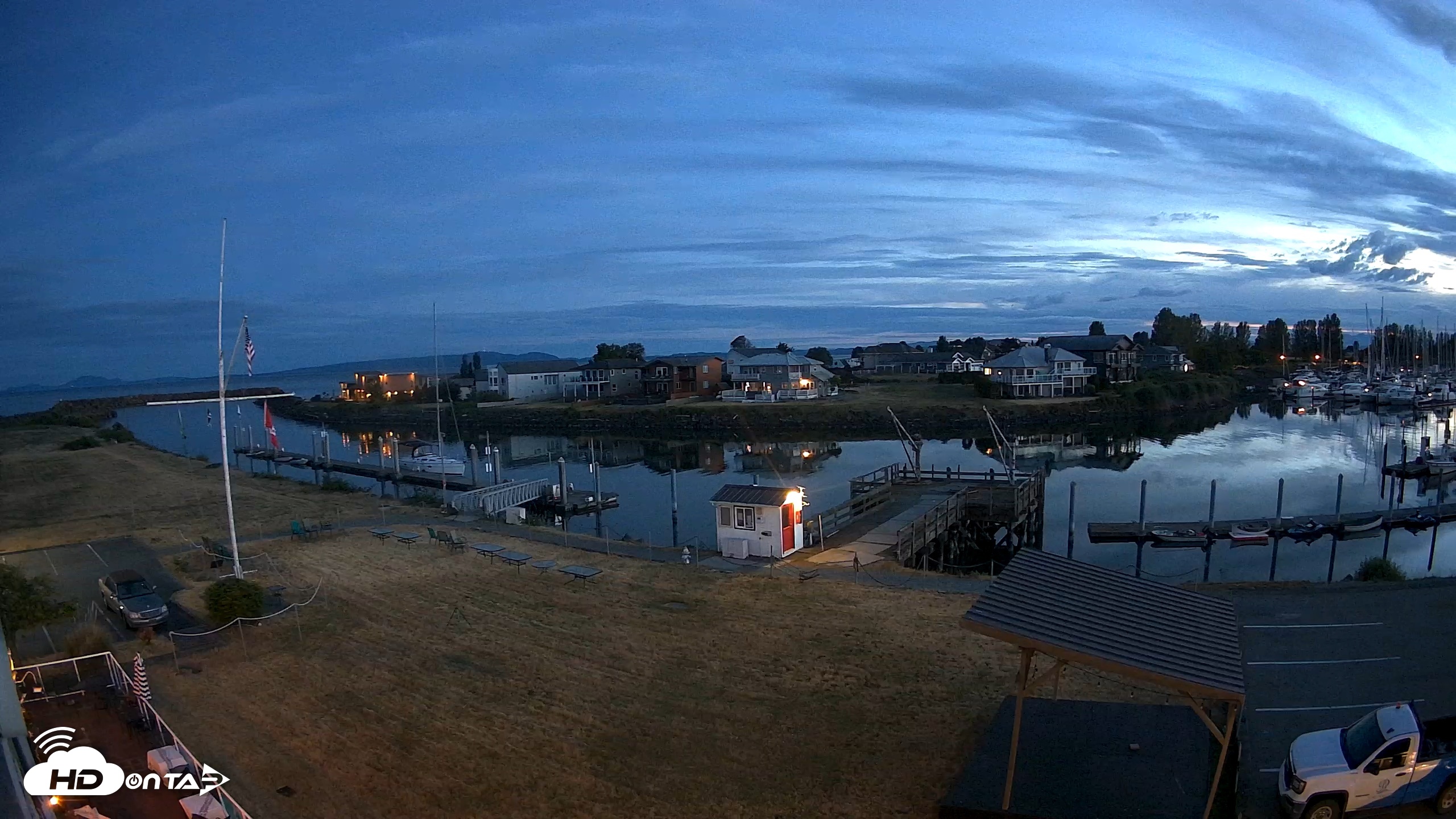 Snapshot of Point Roberts Marina SW Live Webcam taken Jun 7, 2026, 9:56pm PDT
