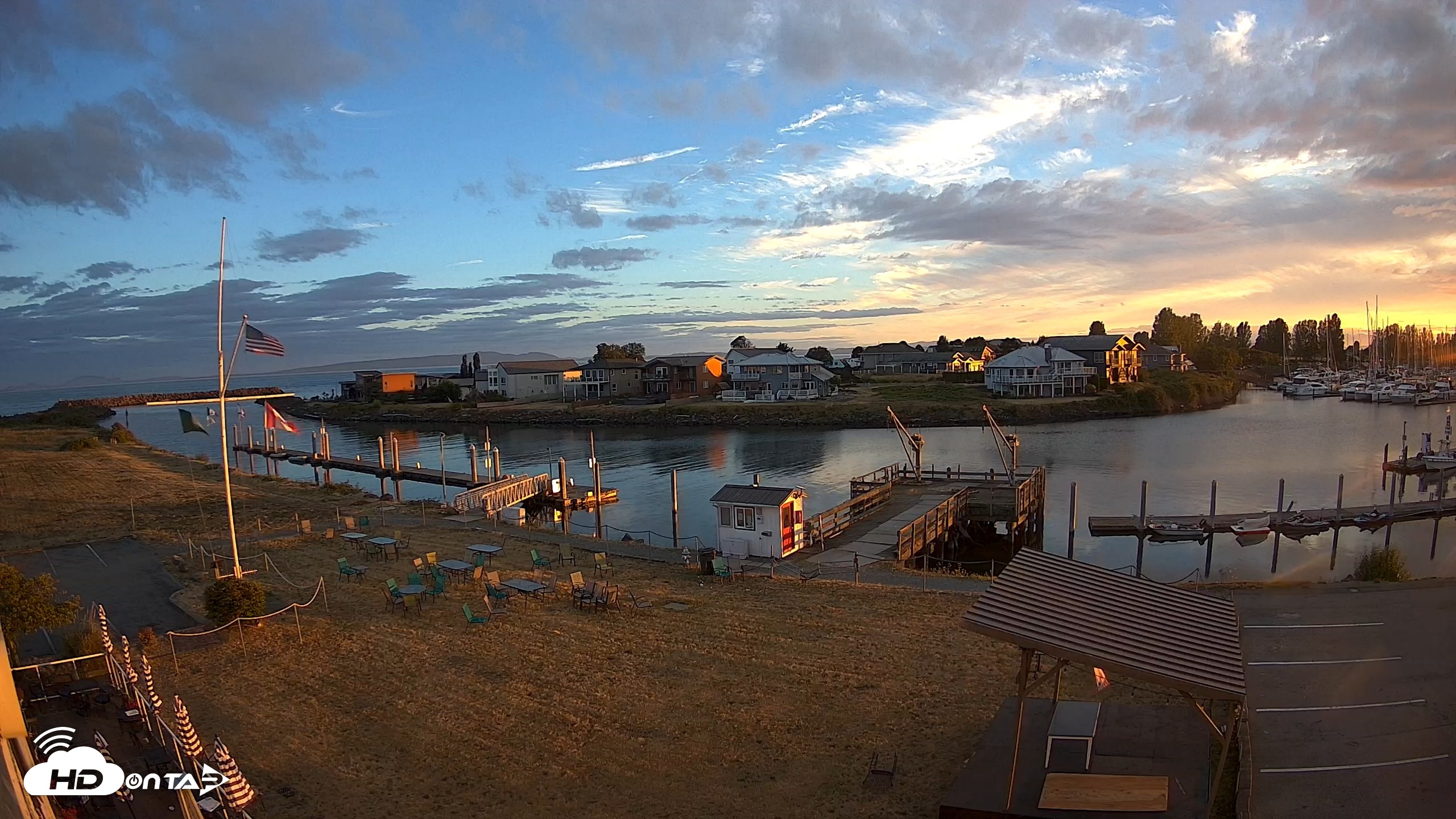 Snapshot of Point Roberts Marina SW Live Webcam taken Jul 28, 2026, 8:38pm PDT