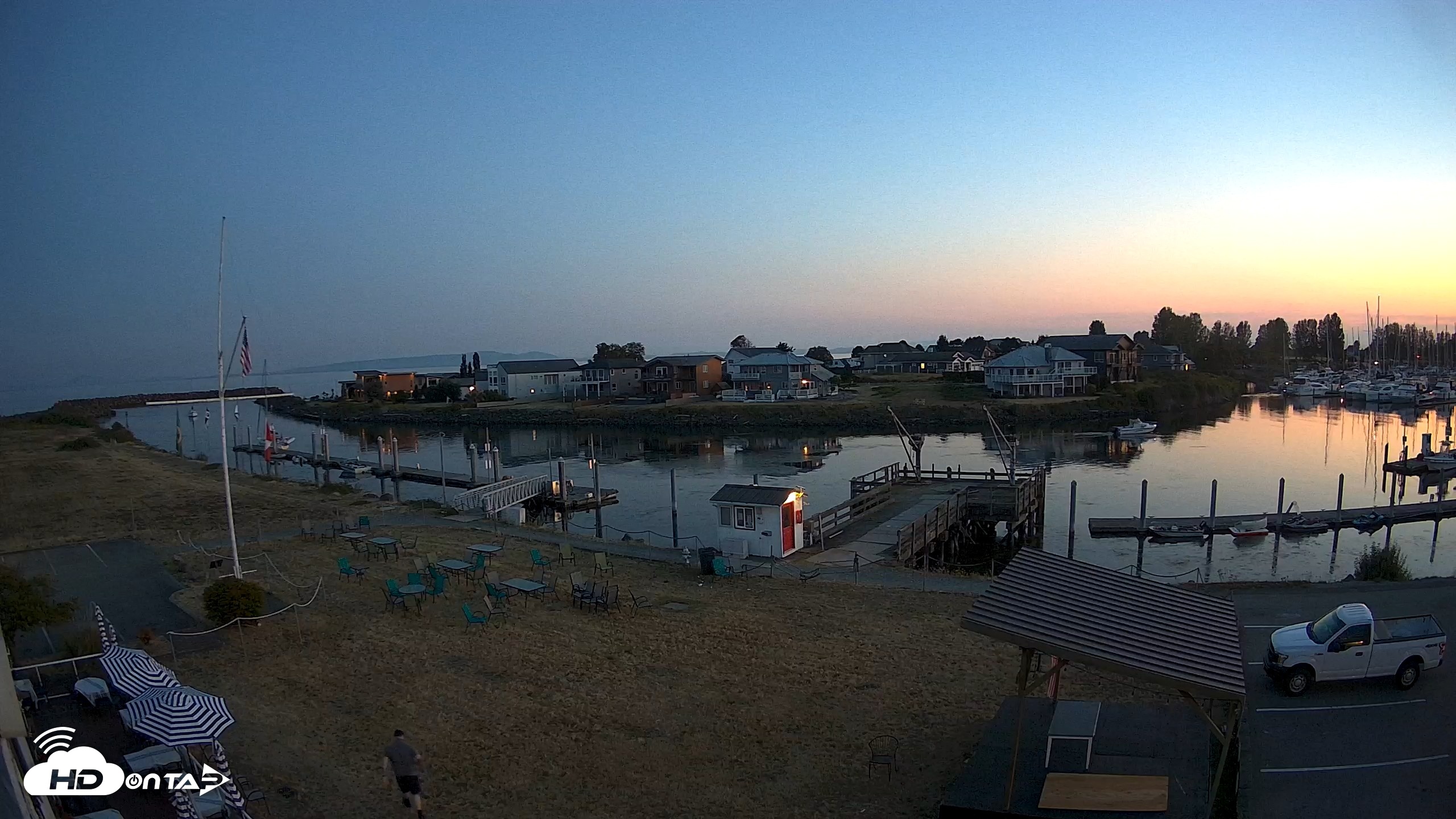 Snapshot of Point Roberts Marina SW Live Webcam taken Aug 6, 2026, 9:10pm PDT