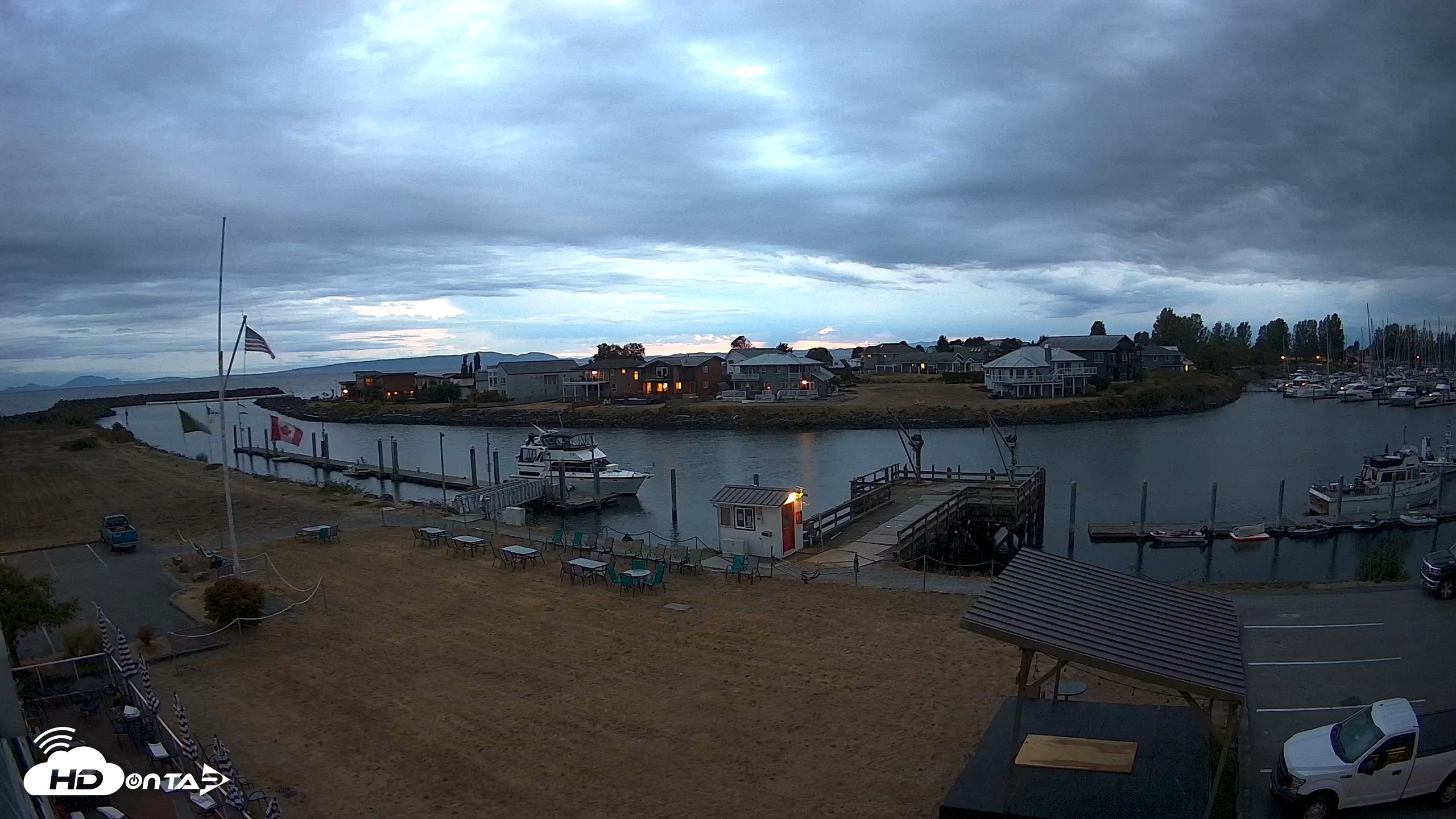Snapshot of Point Roberts Marina SW Live Webcam taken Aug 22, 2026, 8:31pm PDT