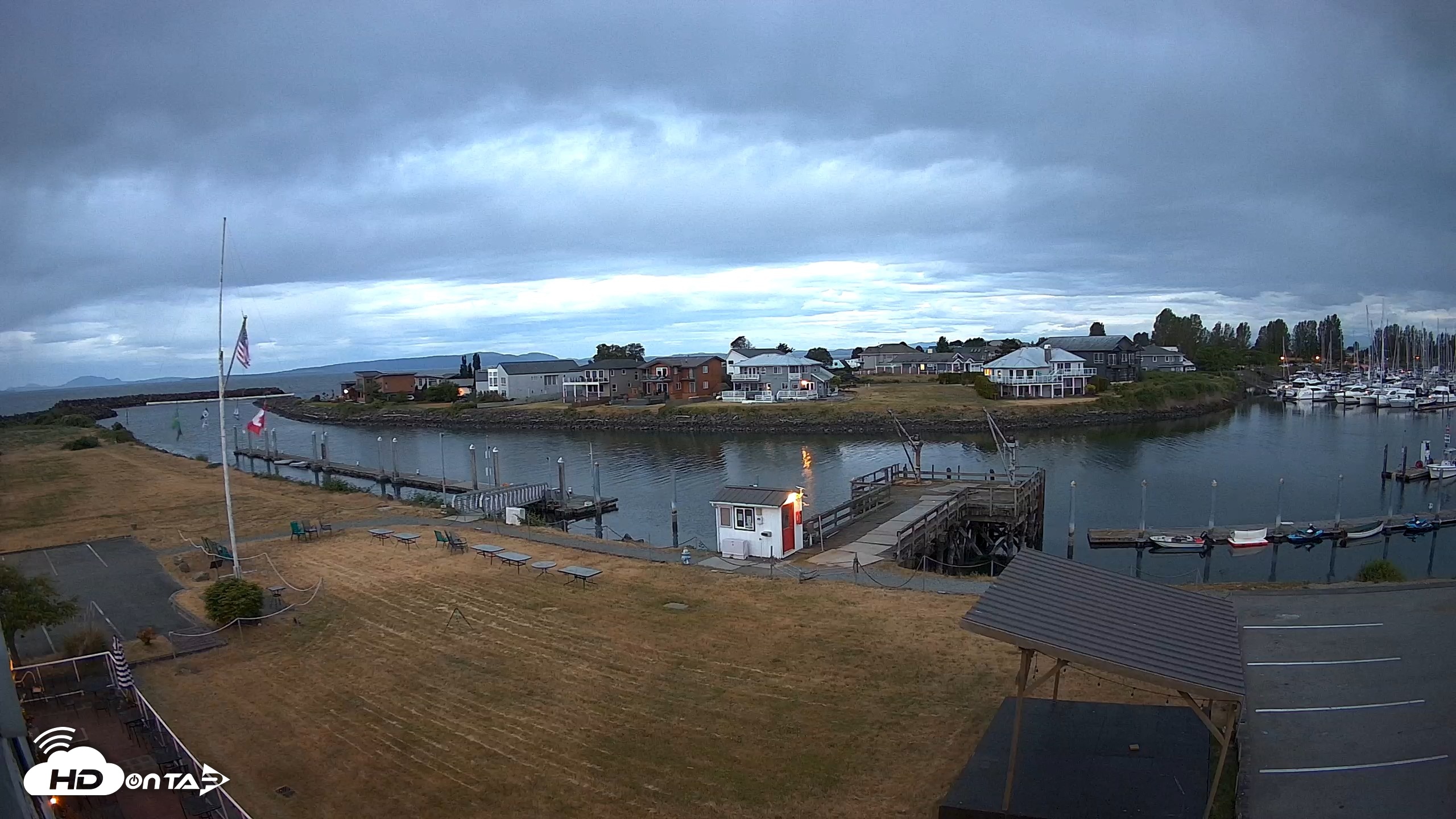 Snapshot of Point Roberts Marina SW Live Webcam taken Jun 5, 2026, 4:54am PDT