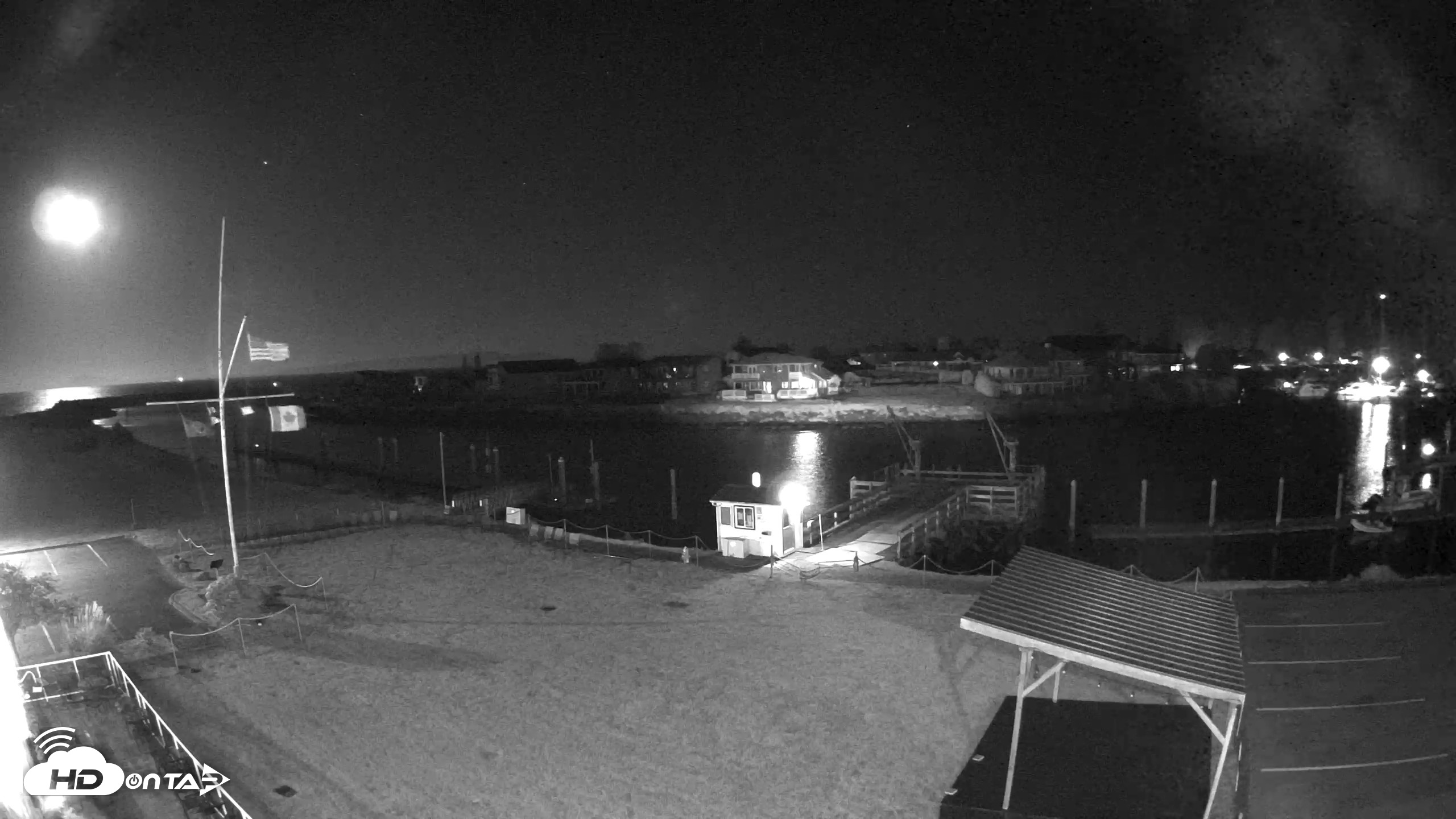 Snapshot of Point Roberts Marina SW Live Webcam taken May 5, 2026, 3:02am PDT