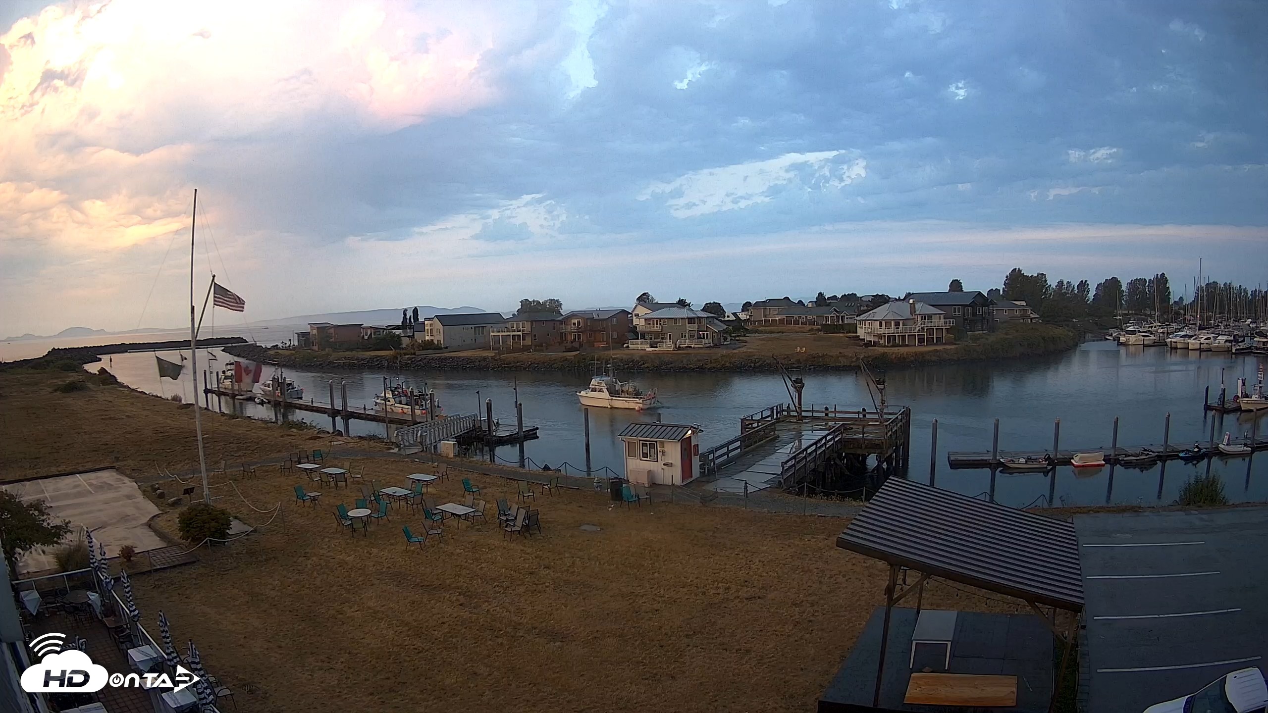 Snapshot of Point Roberts Marina SW Live Webcam taken Aug 14, 2026, 6:27am PDT