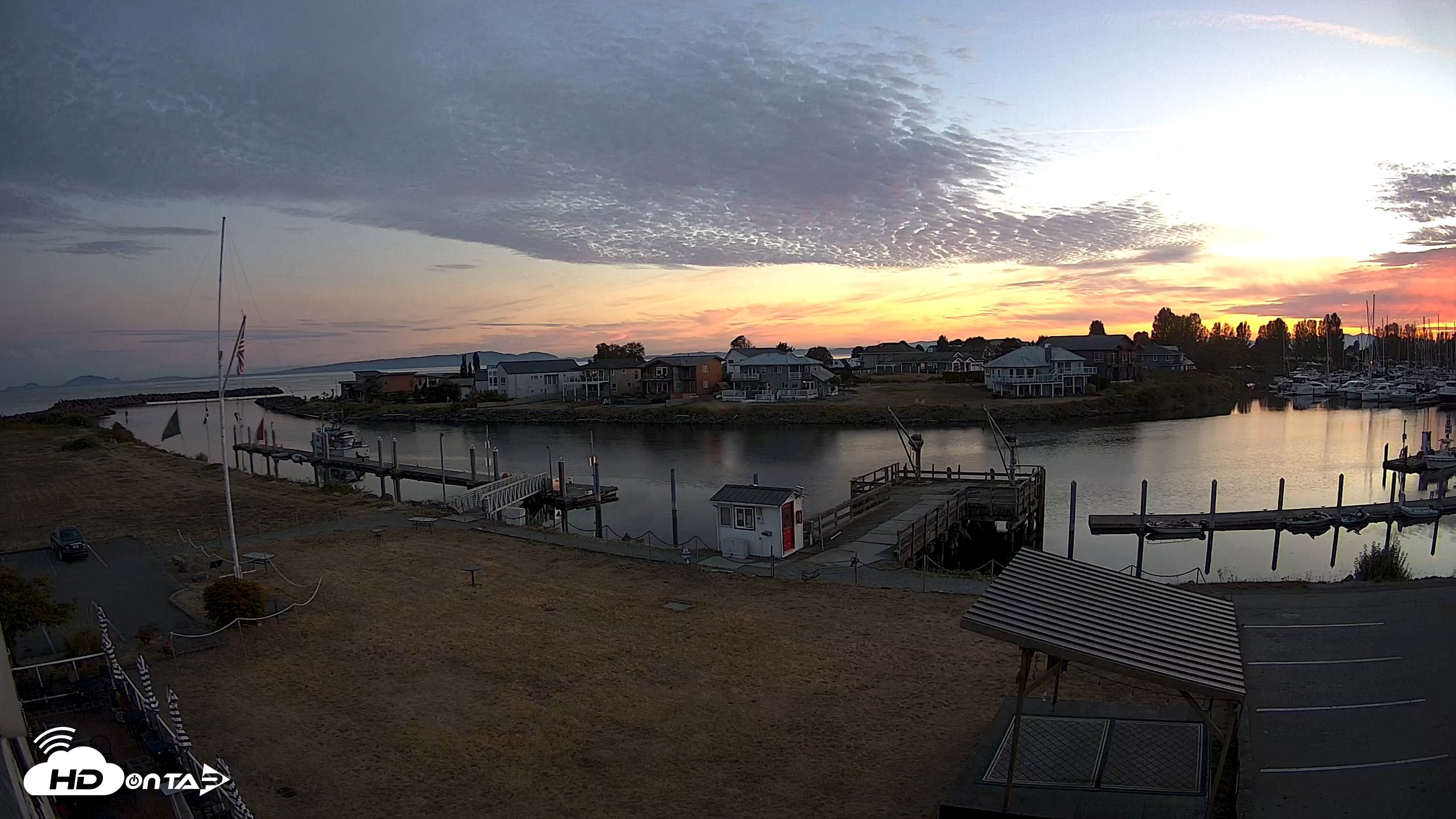 Snapshot of Point Roberts Marina SW Live Webcam taken Aug 31, 2026, 8:03pm PDT
