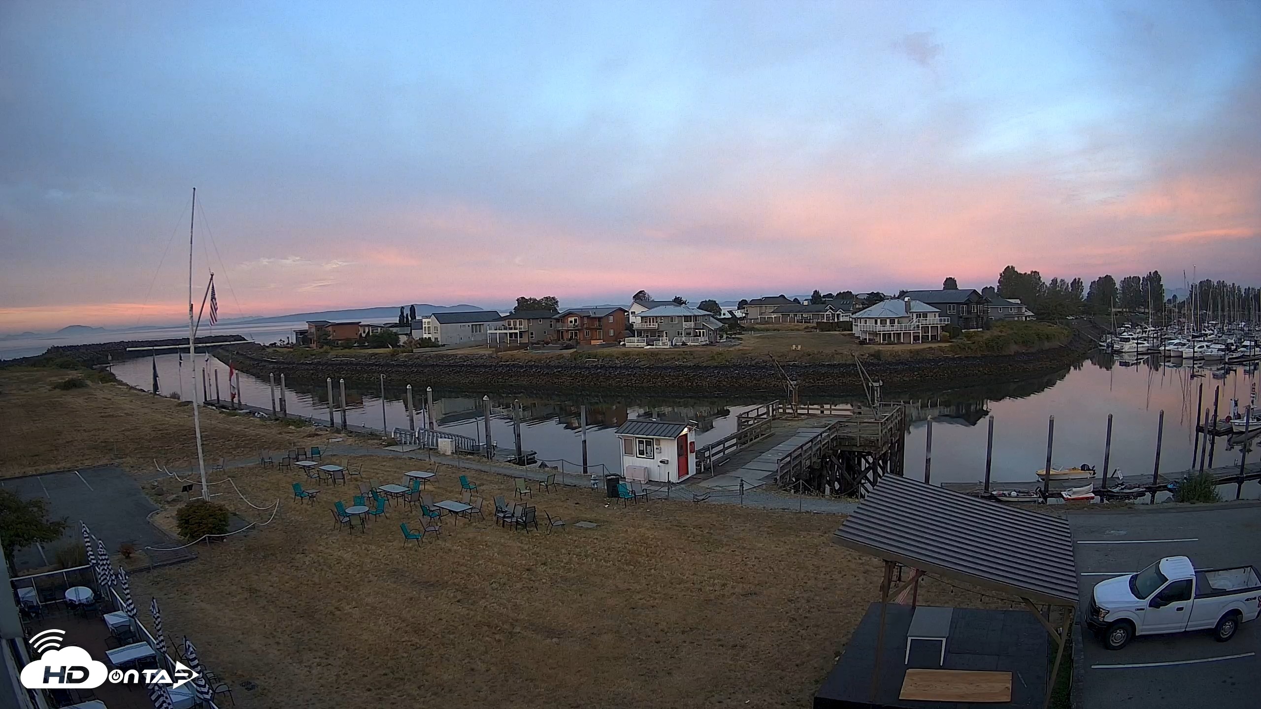 Snapshot of Point Roberts Marina SW Live Webcam taken Aug 8, 2026, 5:57am PDT