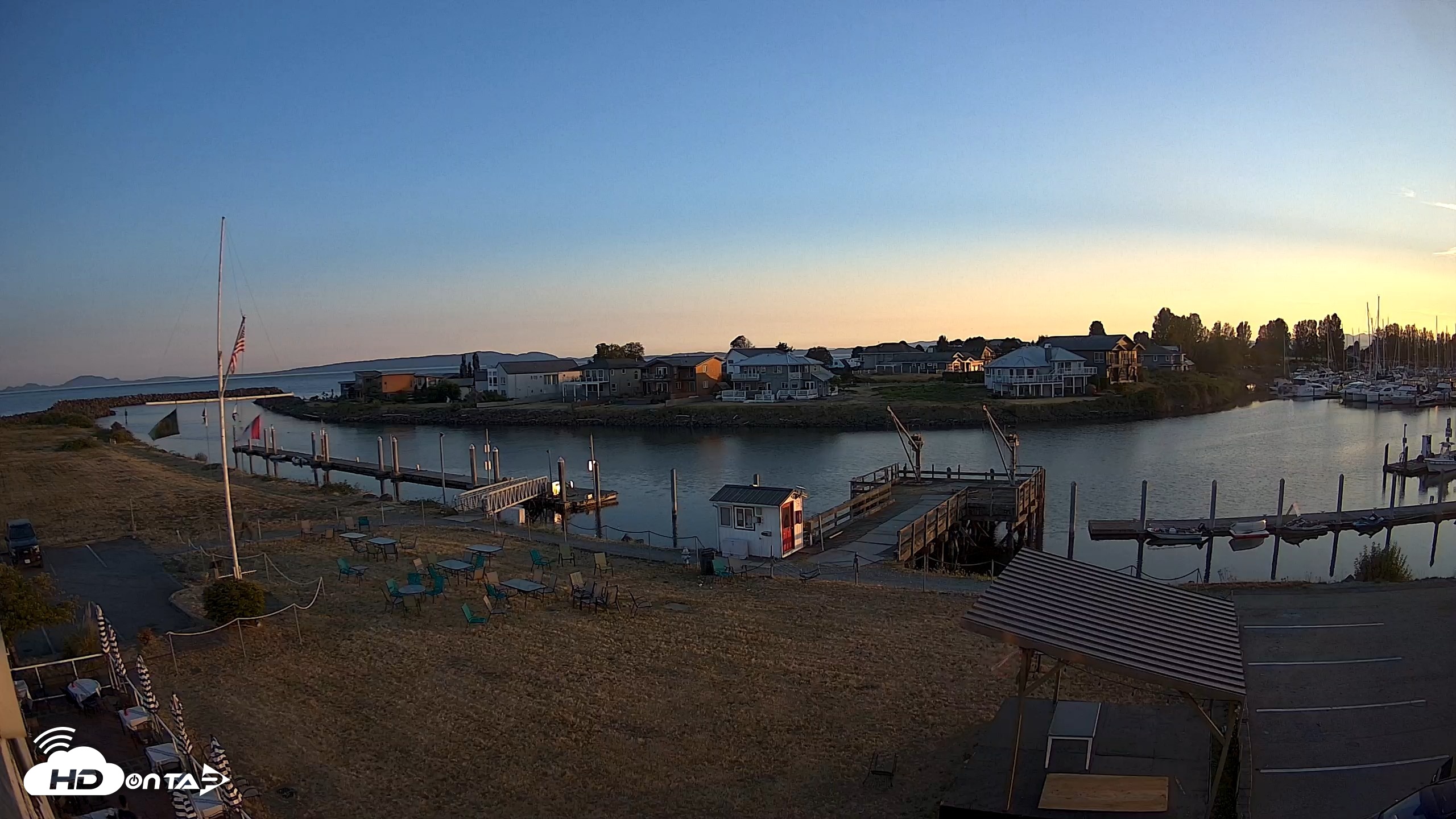 Snapshot of Point Roberts Marina SW Live Webcam taken Aug 3, 2026, 8:20pm PDT