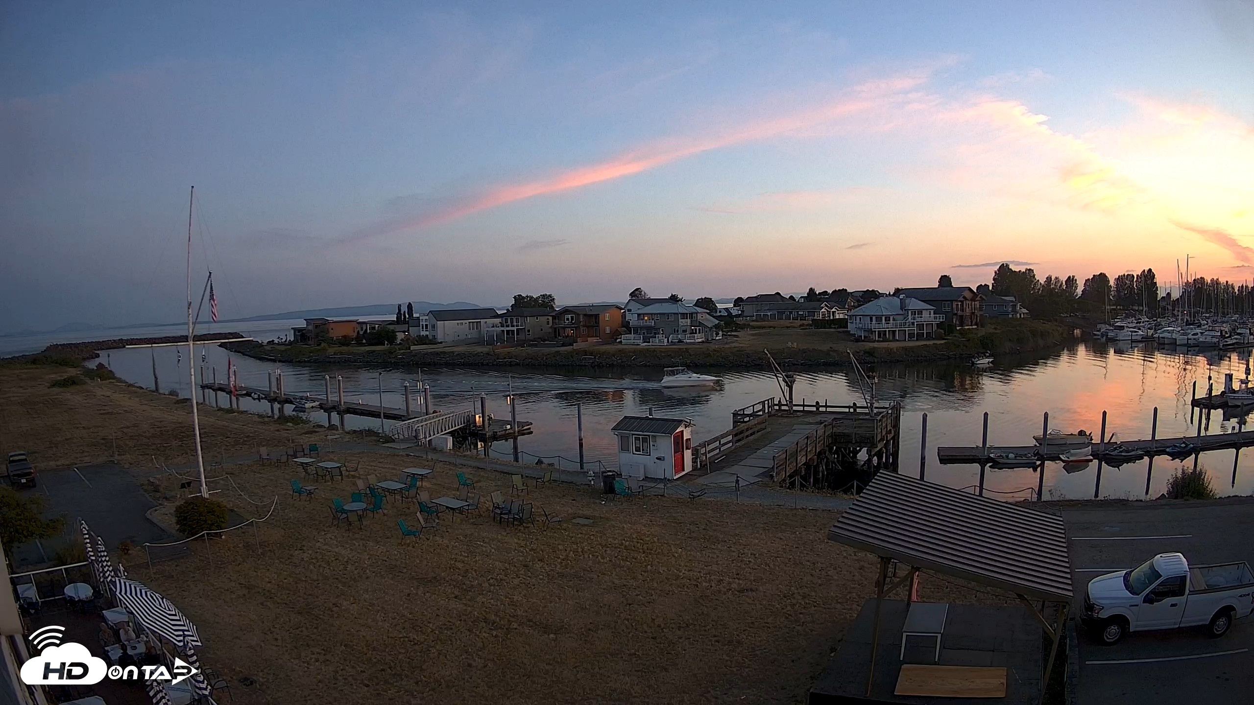 Snapshot of Point Roberts Marina SW Live Webcam taken Aug 7, 2026, 8:50pm PDT