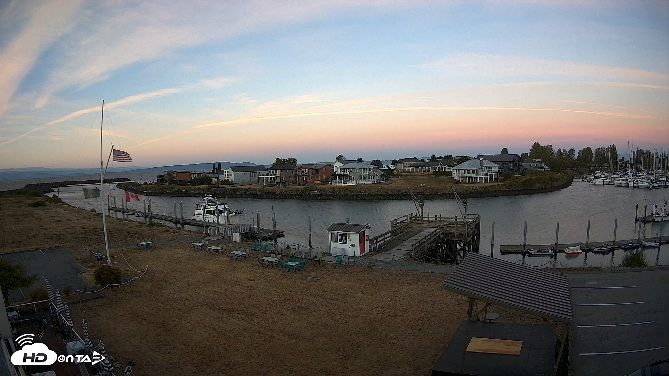 Snapshot of Point Roberts Marina SW Live Webcam taken Aug 26, 2026, 6:21am PDT