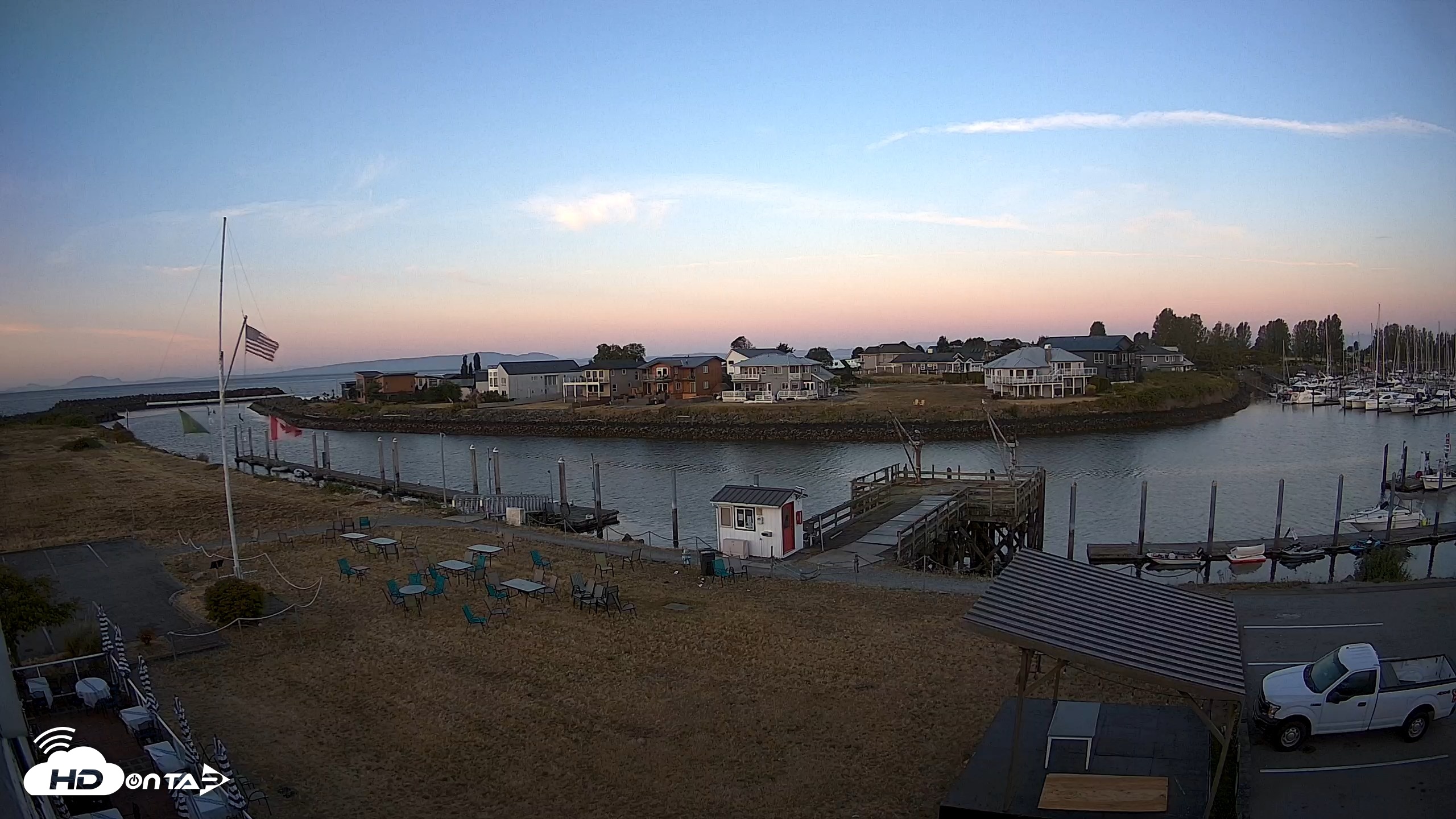 Snapshot of Point Roberts Marina SW Live Webcam taken Aug 10, 2026, 6:06am PDT