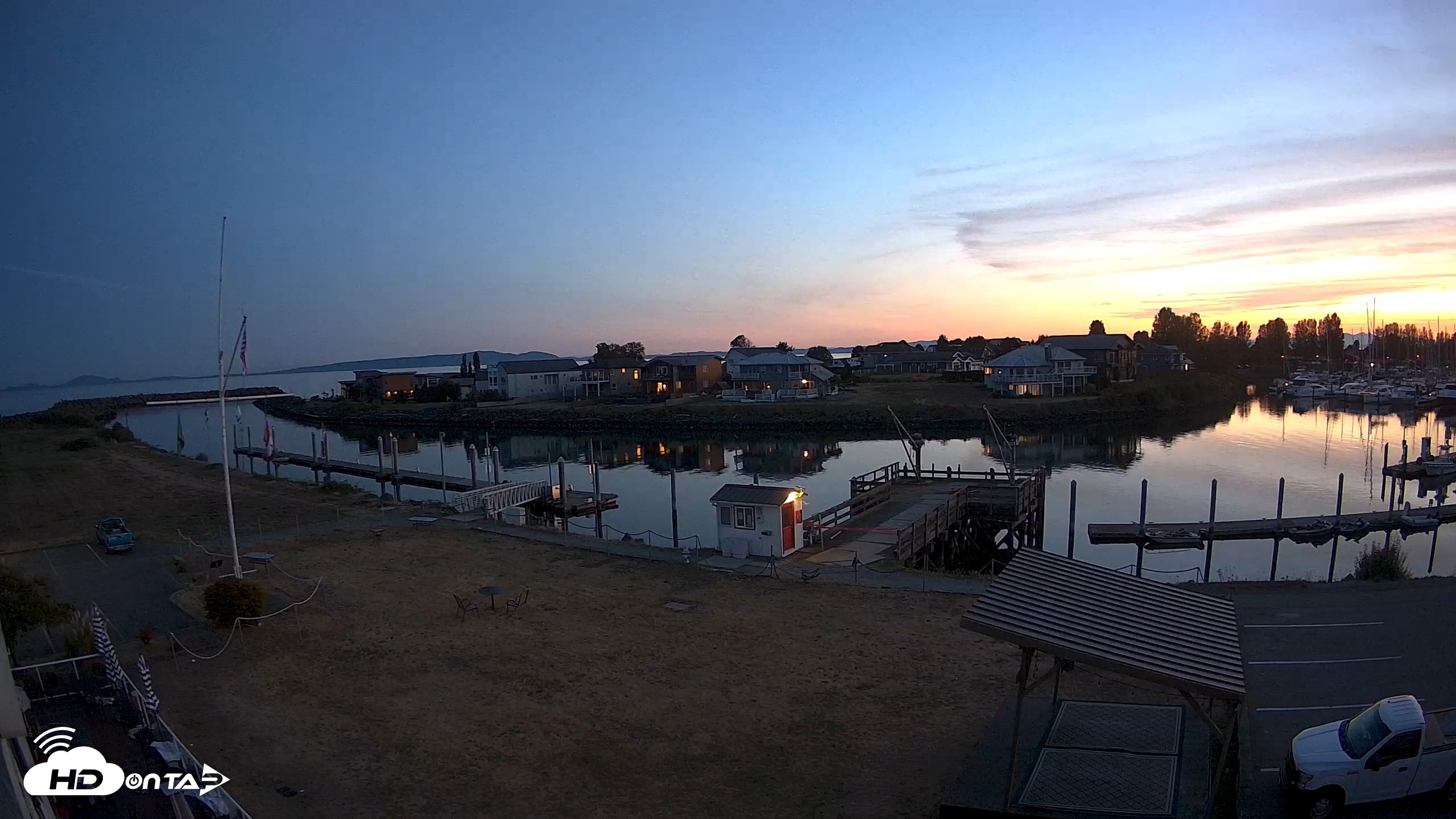 Snapshot of Point Roberts Marina SW Live Webcam taken Sep 8, 2026, 8:06pm PDT