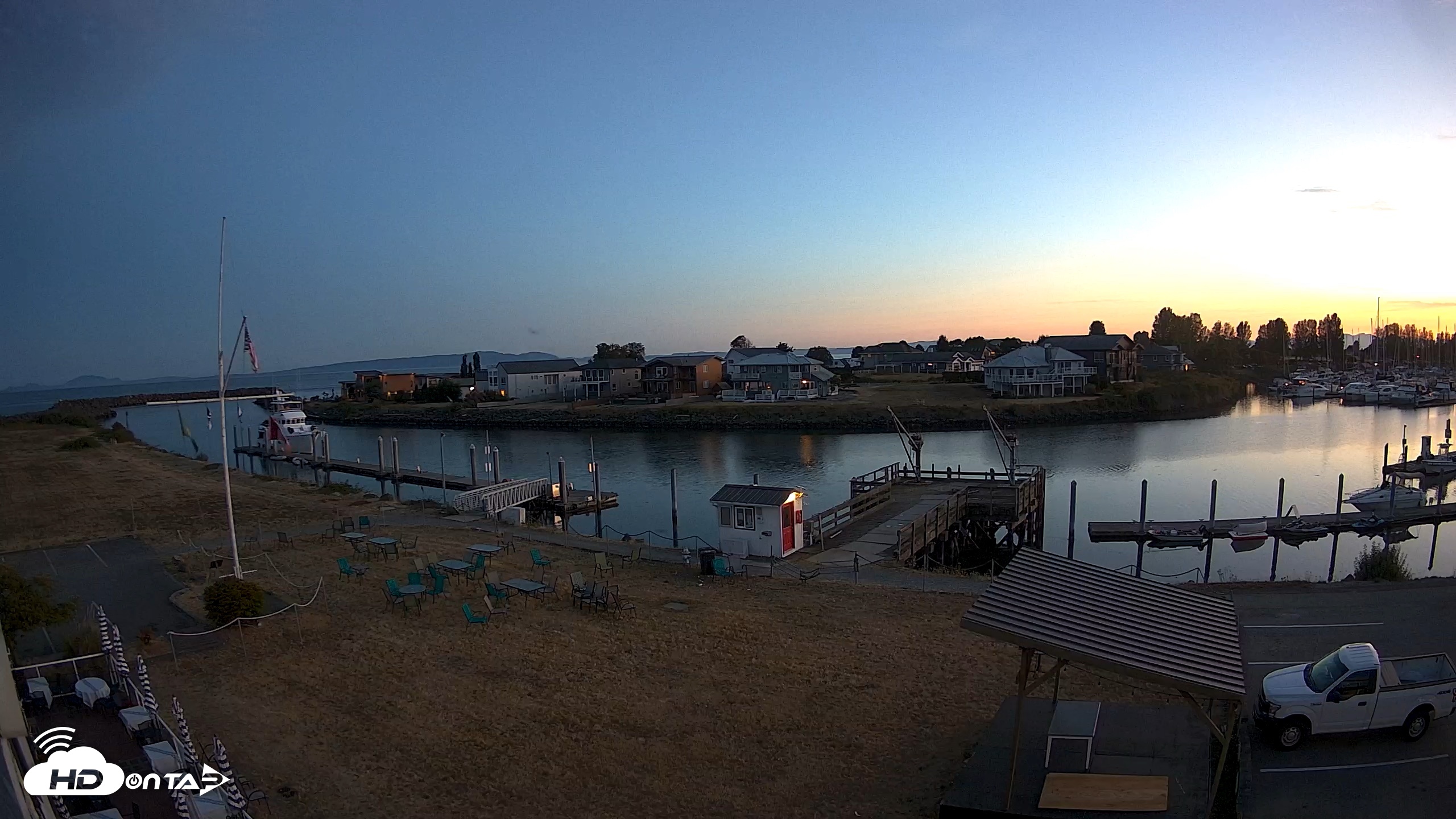 Snapshot of Point Roberts Marina SW Live Webcam taken Aug 9, 2026, 9:02pm PDT