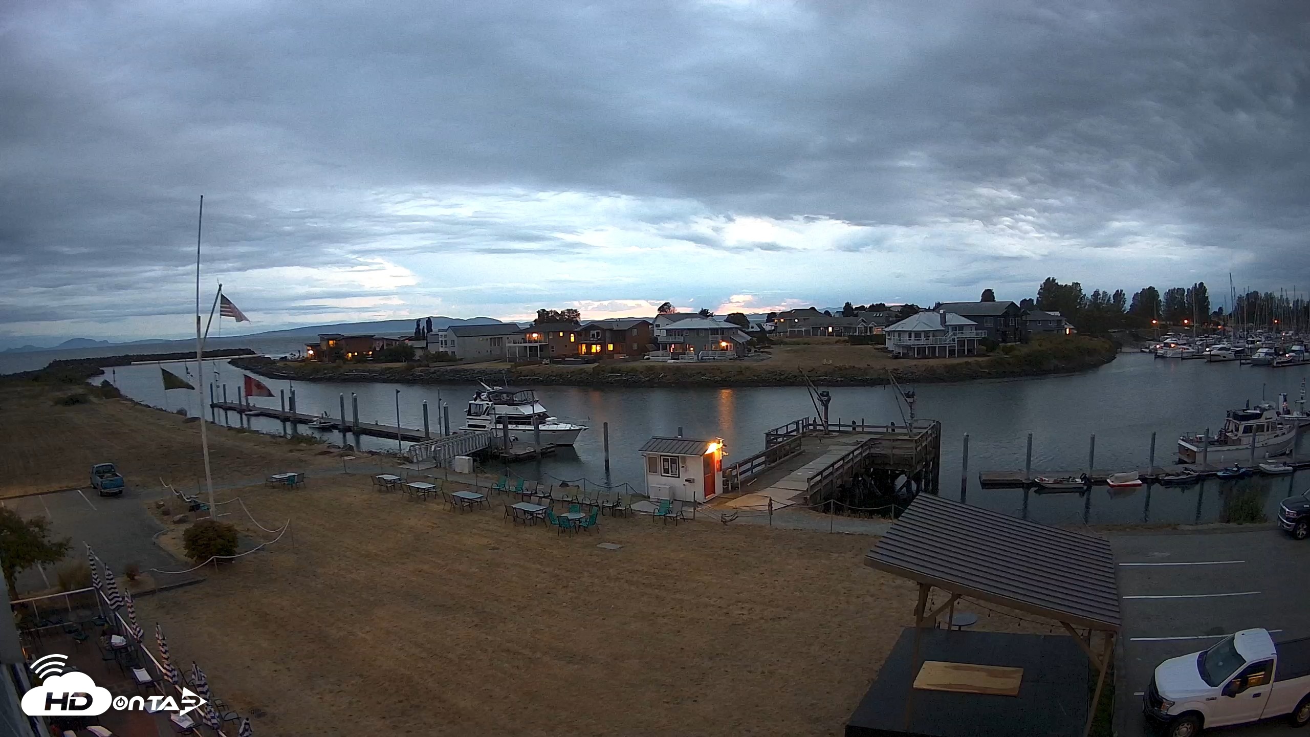 Snapshot of Point Roberts Marina SW Live Webcam taken Aug 22, 2026, 8:36pm PDT