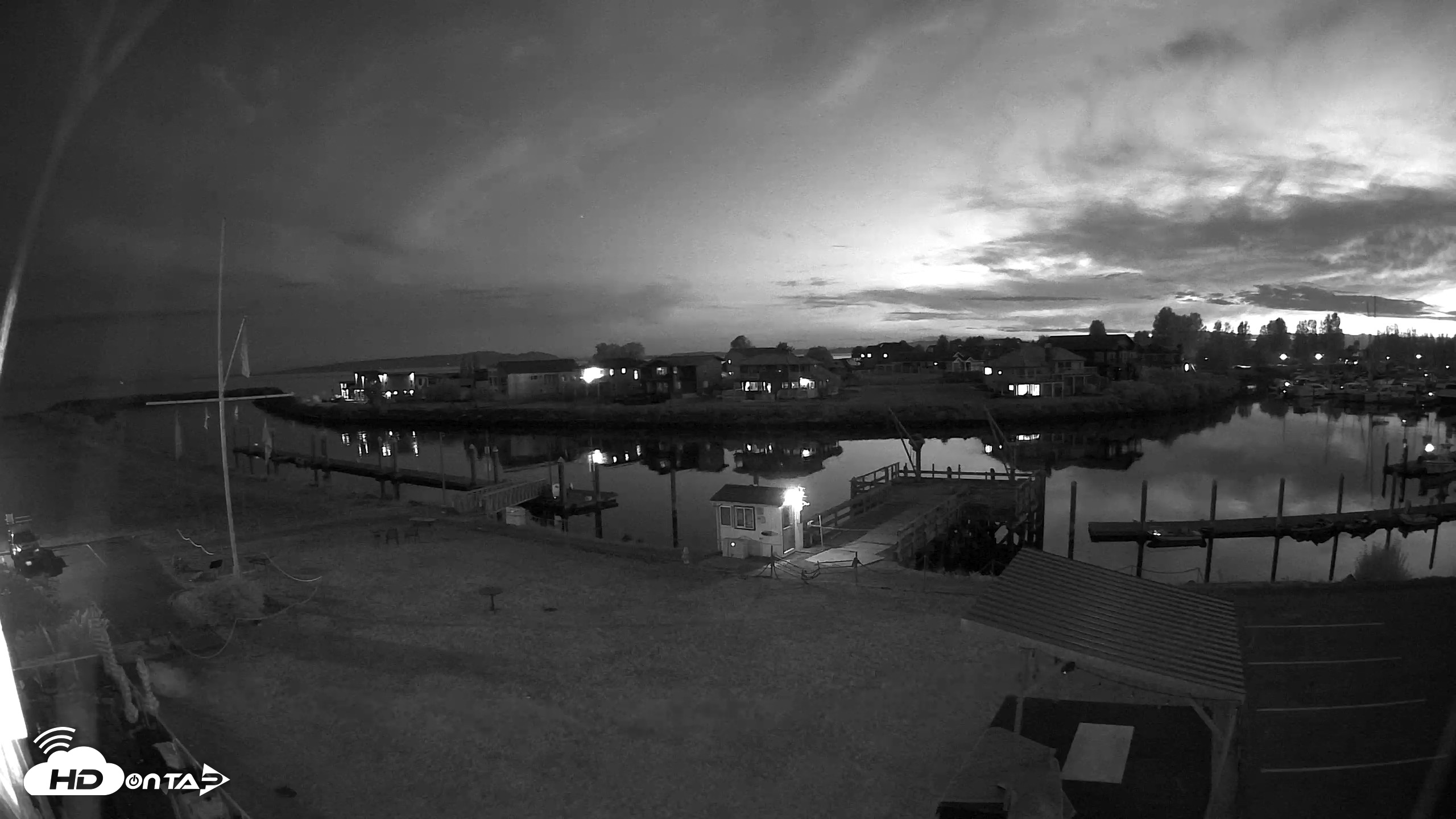 Snapshot of Point Roberts Marina SW Live Webcam taken Sep 10, 2026, 8:21pm PDT