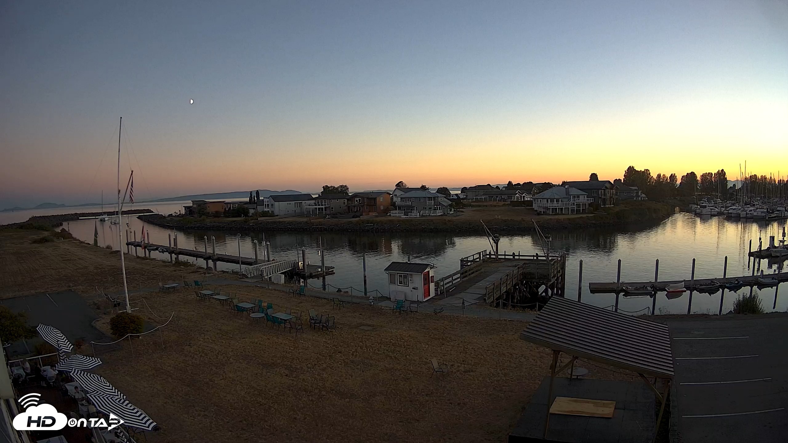 Snapshot of Point Roberts Marina SW Live Webcam taken Aug 20, 2026, 8:25pm PDT