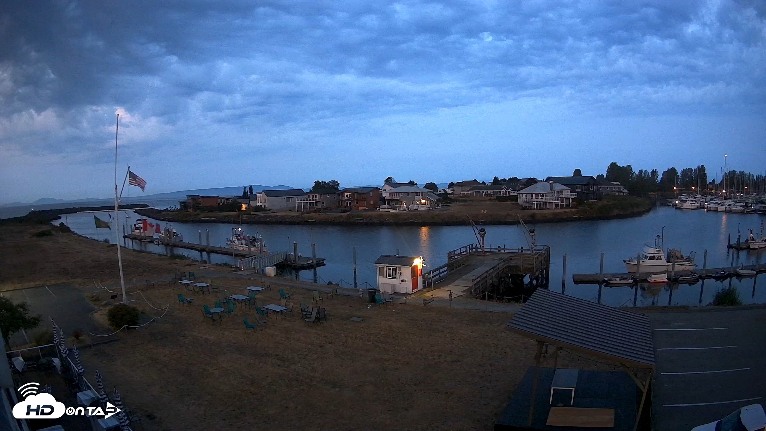 Snapshot of Point Roberts Marina SW Live Webcam taken Aug 14, 2026, 5:38am PDT