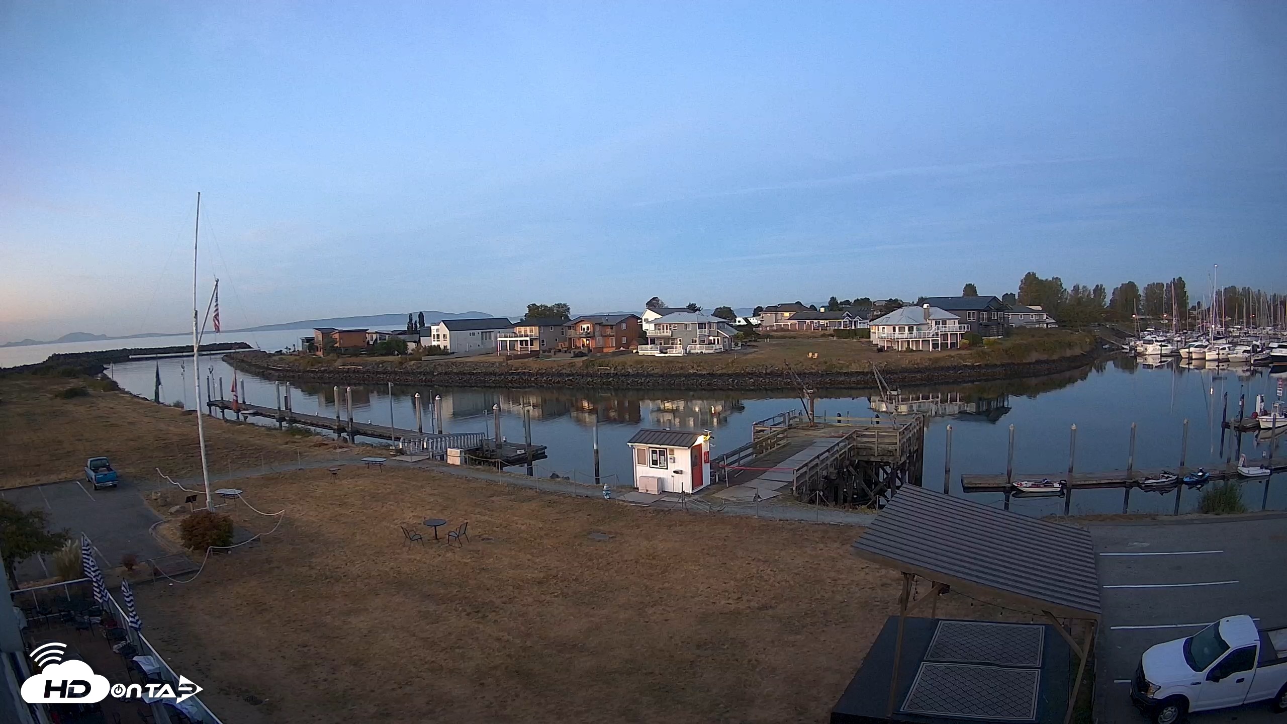 Snapshot of Point Roberts Marina SW Live Webcam taken Sep 9, 2026, 6:21am PDT