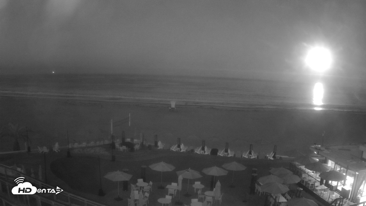 Snapshot of Monarch Bay Beach Club Live Webcam taken Sep 7, 2025, 5:53am PDT