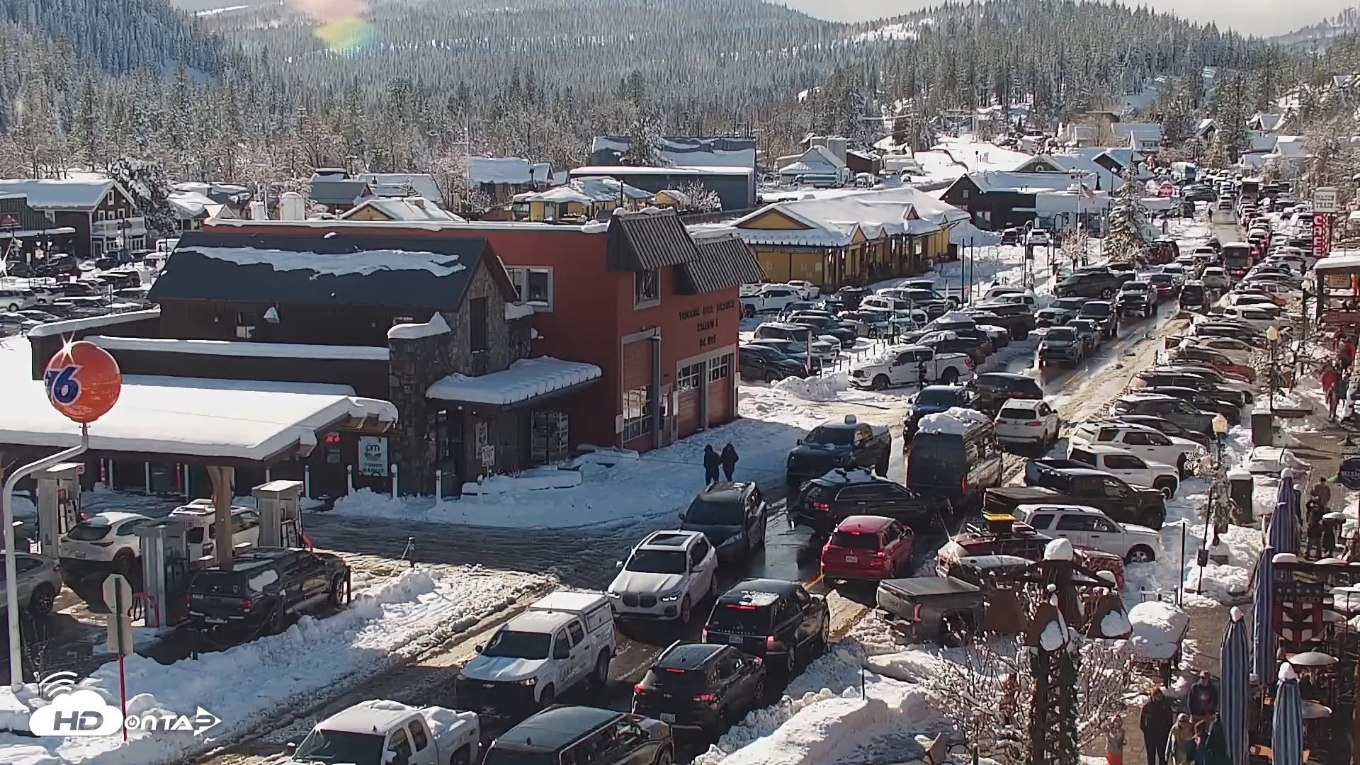 Snapshot of Downtown Truckee California Live Webcam taken Dec 26, 2025, 1:32pm PST