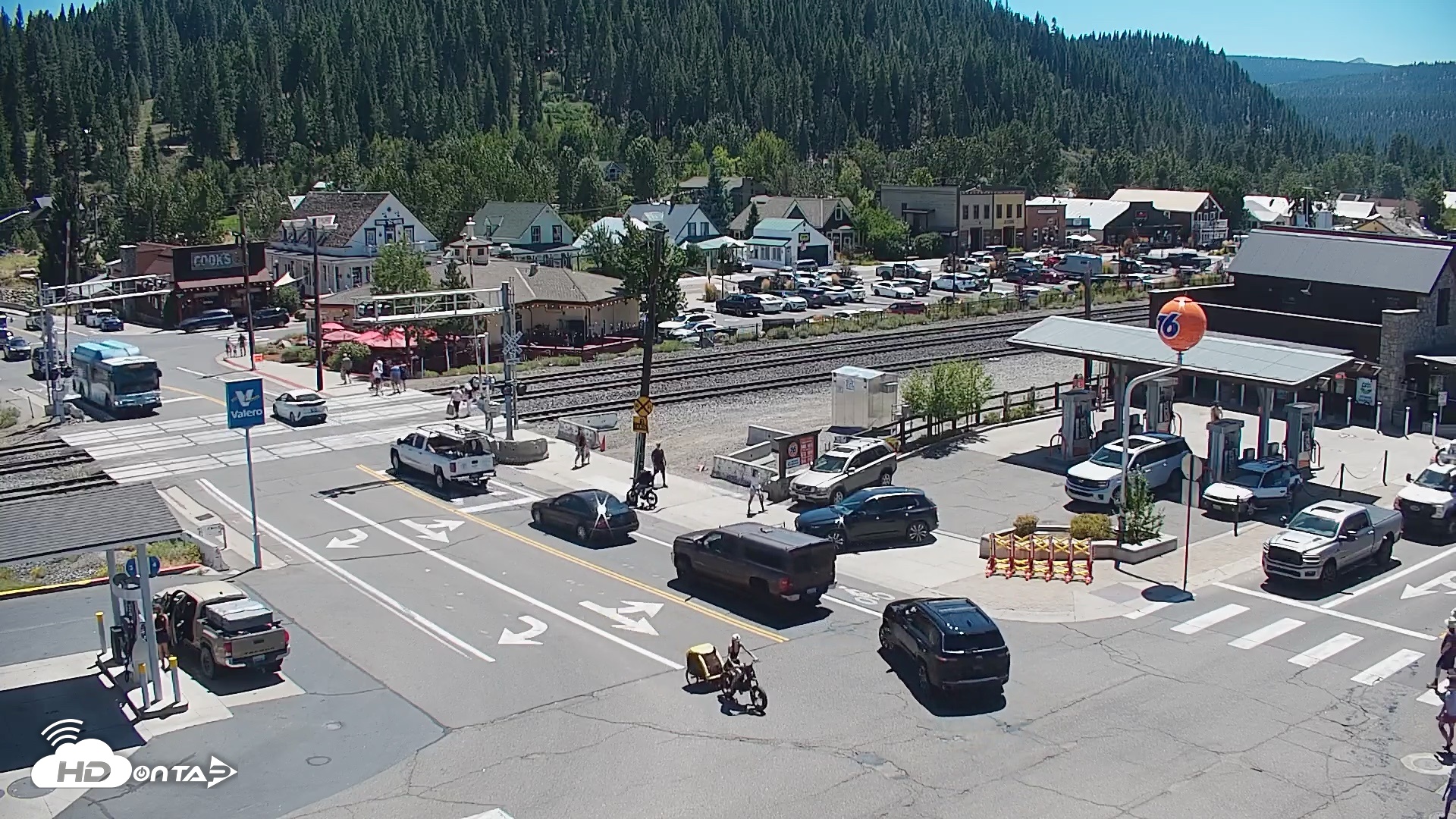 Snapshot of Downtown Truckee California Live Webcam taken Aug 6, 2026, 2:10pm PDT