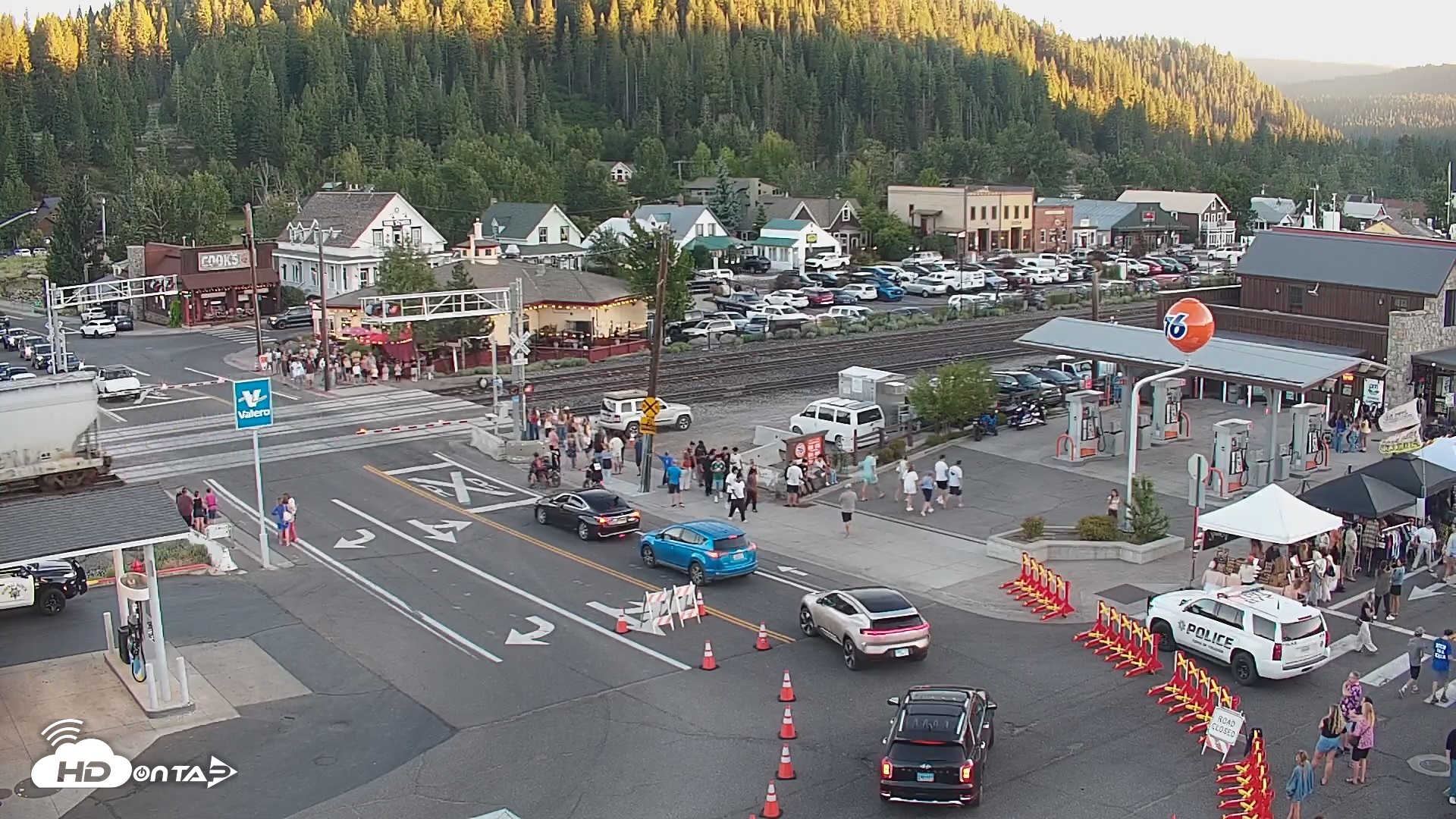 Snapshot of Downtown Truckee California Live Webcam taken Jul 9, 2026, 8:02pm PDT