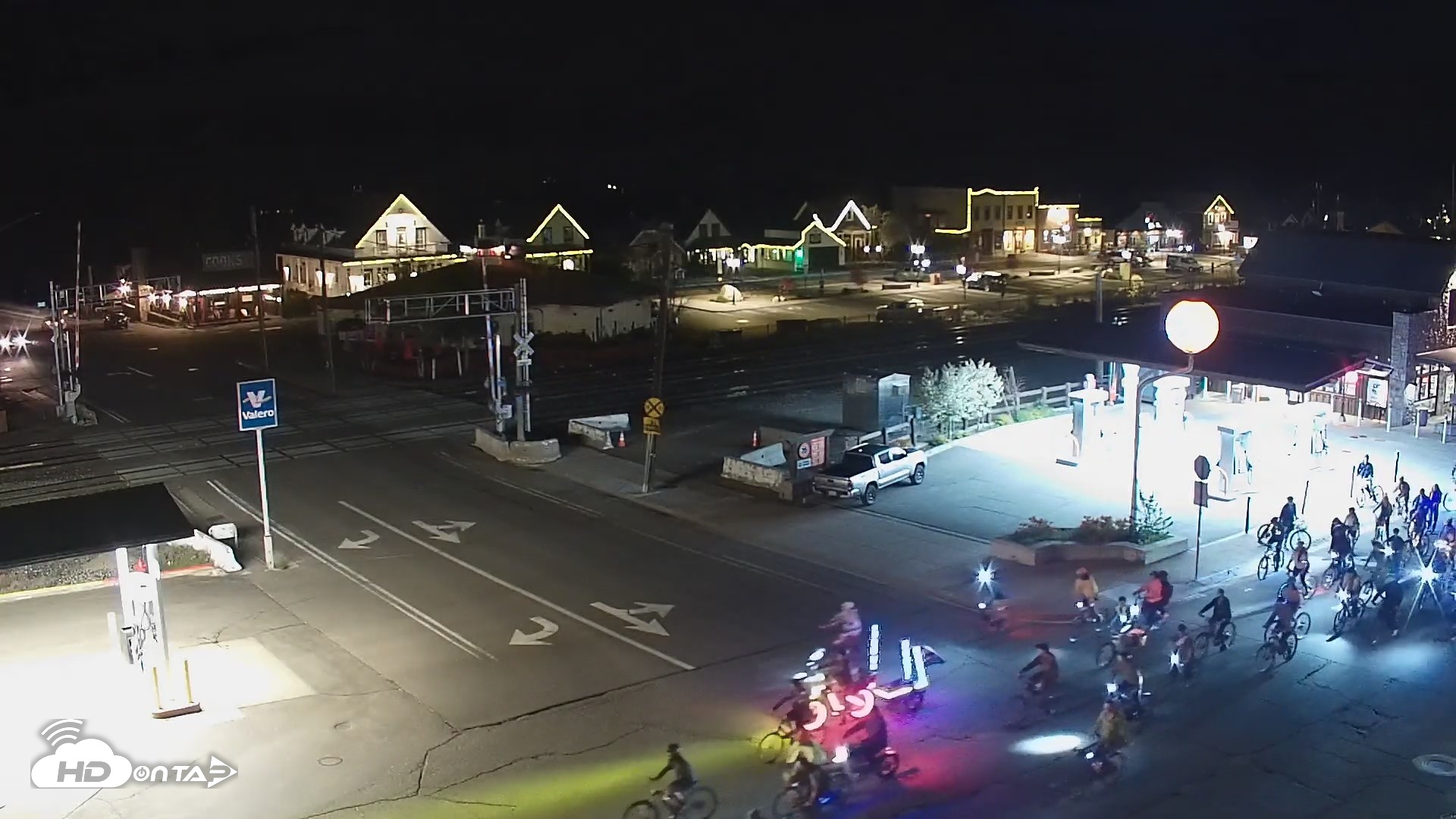 Snapshot of Downtown Truckee California Live Webcam taken May 7, 2026, 8:58pm PDT