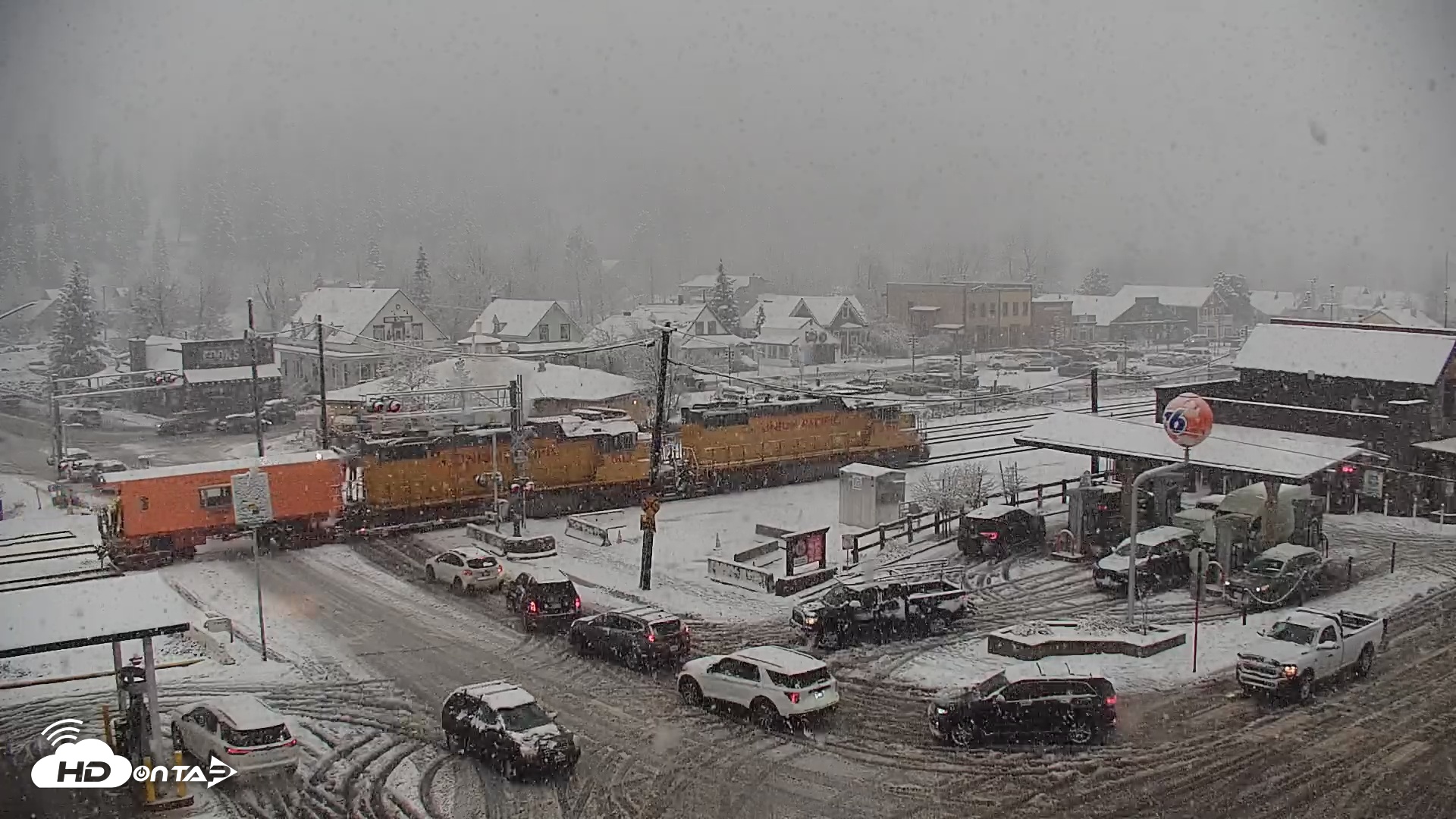 Snapshot of Downtown Truckee California Live Webcam taken Dec 24, 2025, 2:18pm PST