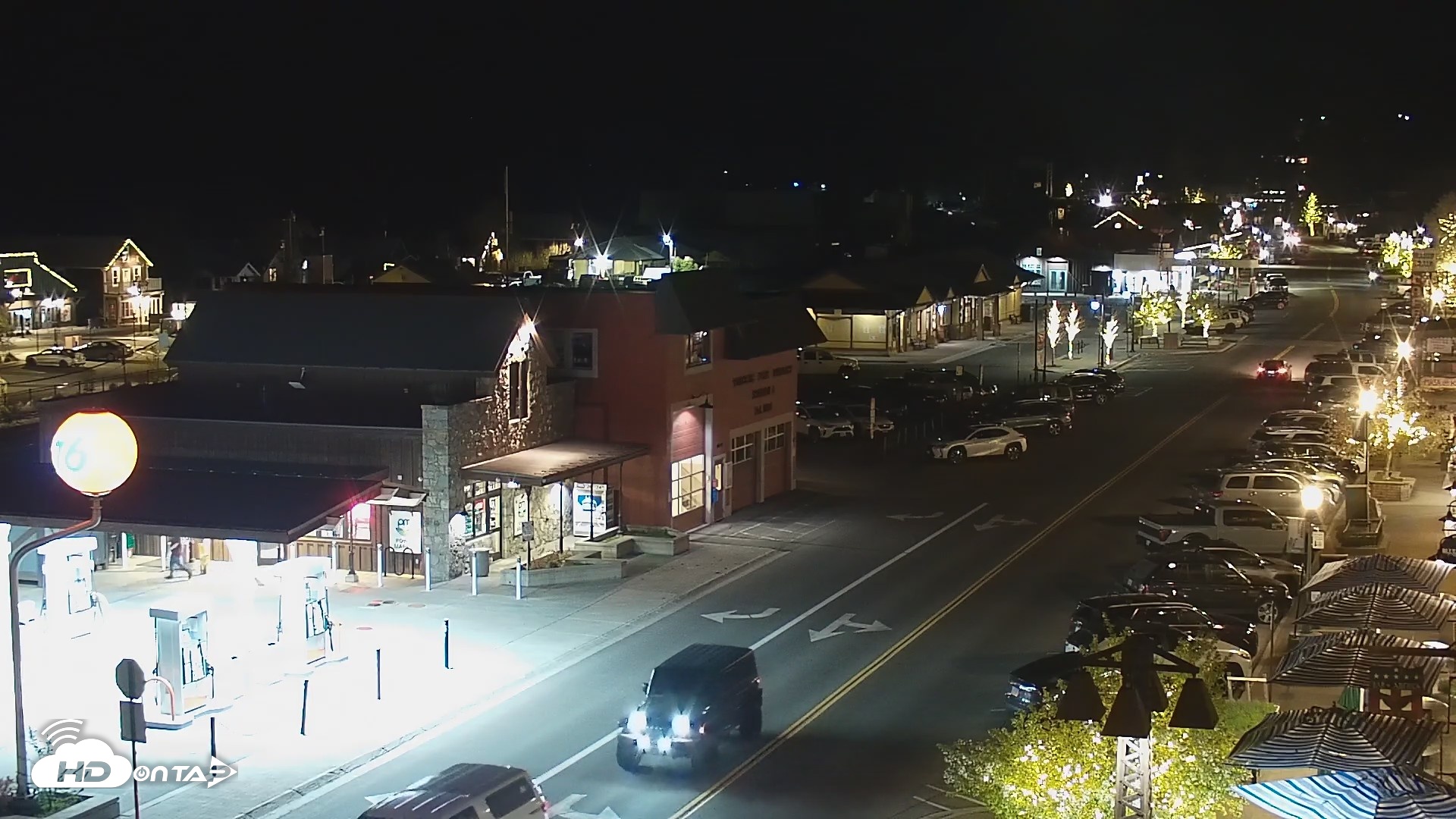 Snapshot of Downtown Truckee California Live Webcam taken Apr 25, 2026, 9:00pm PDT