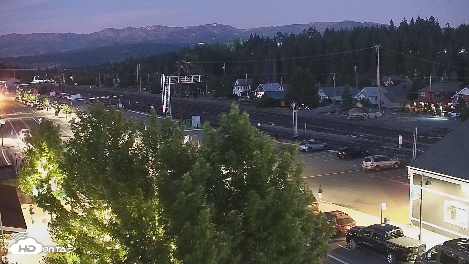 Snapshot of Downtown Truckee California Live Webcam taken Jun 16, 2026, 9:09pm PDT