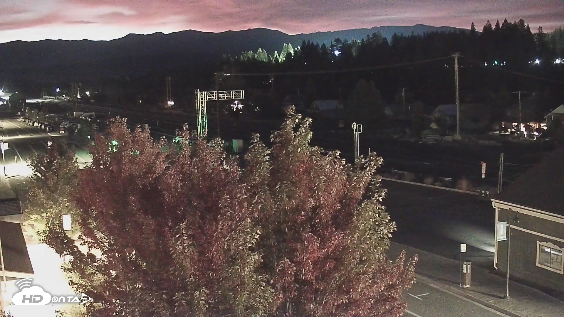 Snapshot of Downtown Truckee California Live Webcam taken Sep 20, 2026, 5:55am PDT