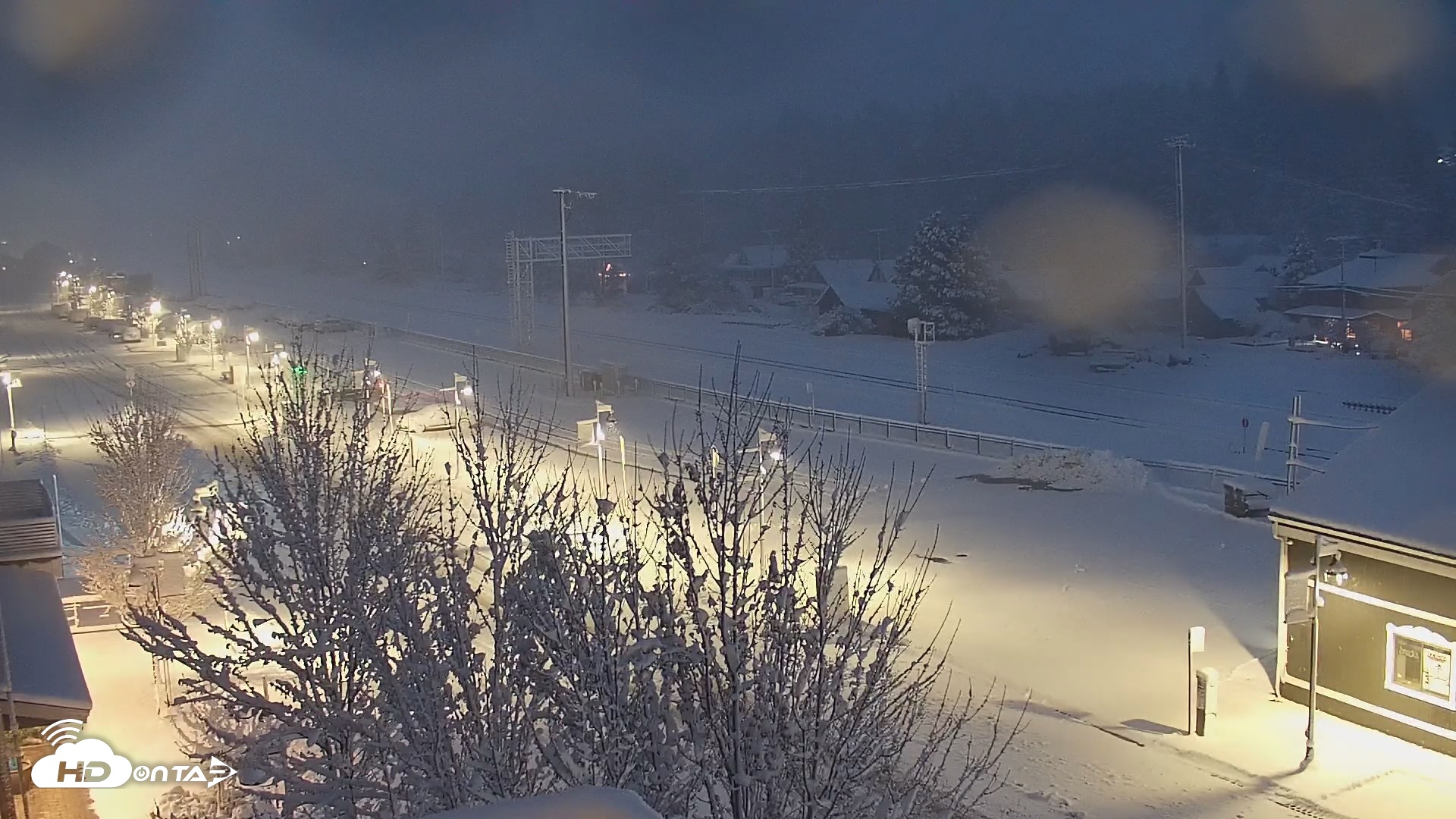 Snapshot of Downtown Truckee California Live Webcam taken Apr 12, 2026, 5:59am PDT