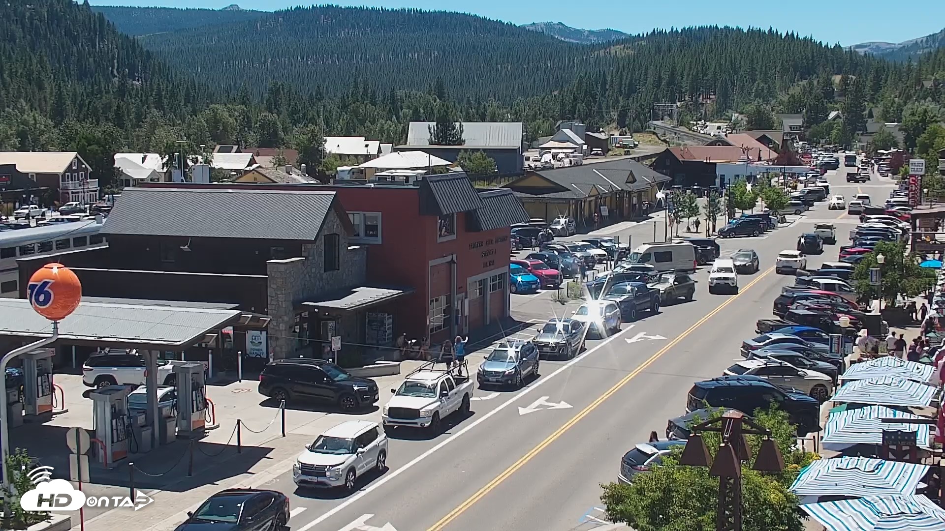 Snapshot of Downtown Truckee California Live Webcam taken Jul 26, 2026, 2:19pm PDT