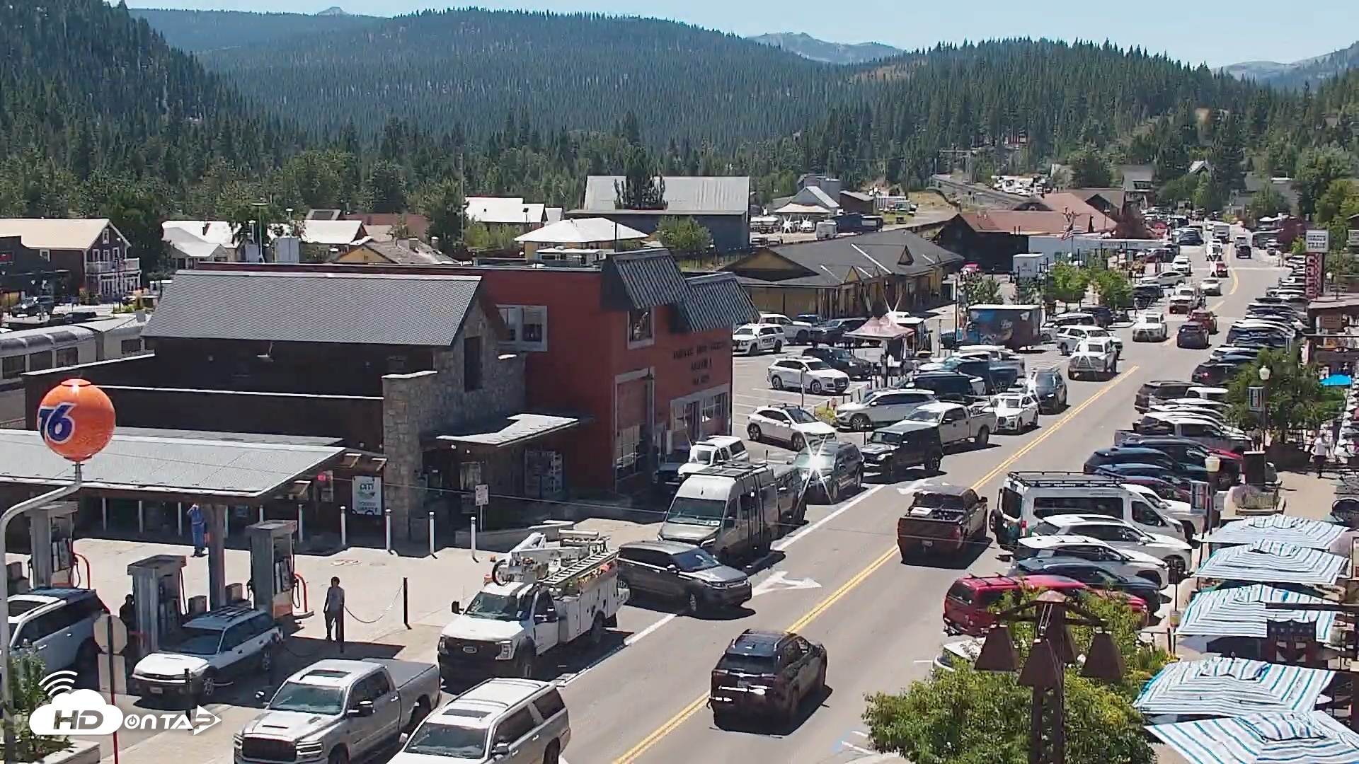 Snapshot of Downtown Truckee California Live Webcam taken Aug 6, 2026, 2:10pm PDT