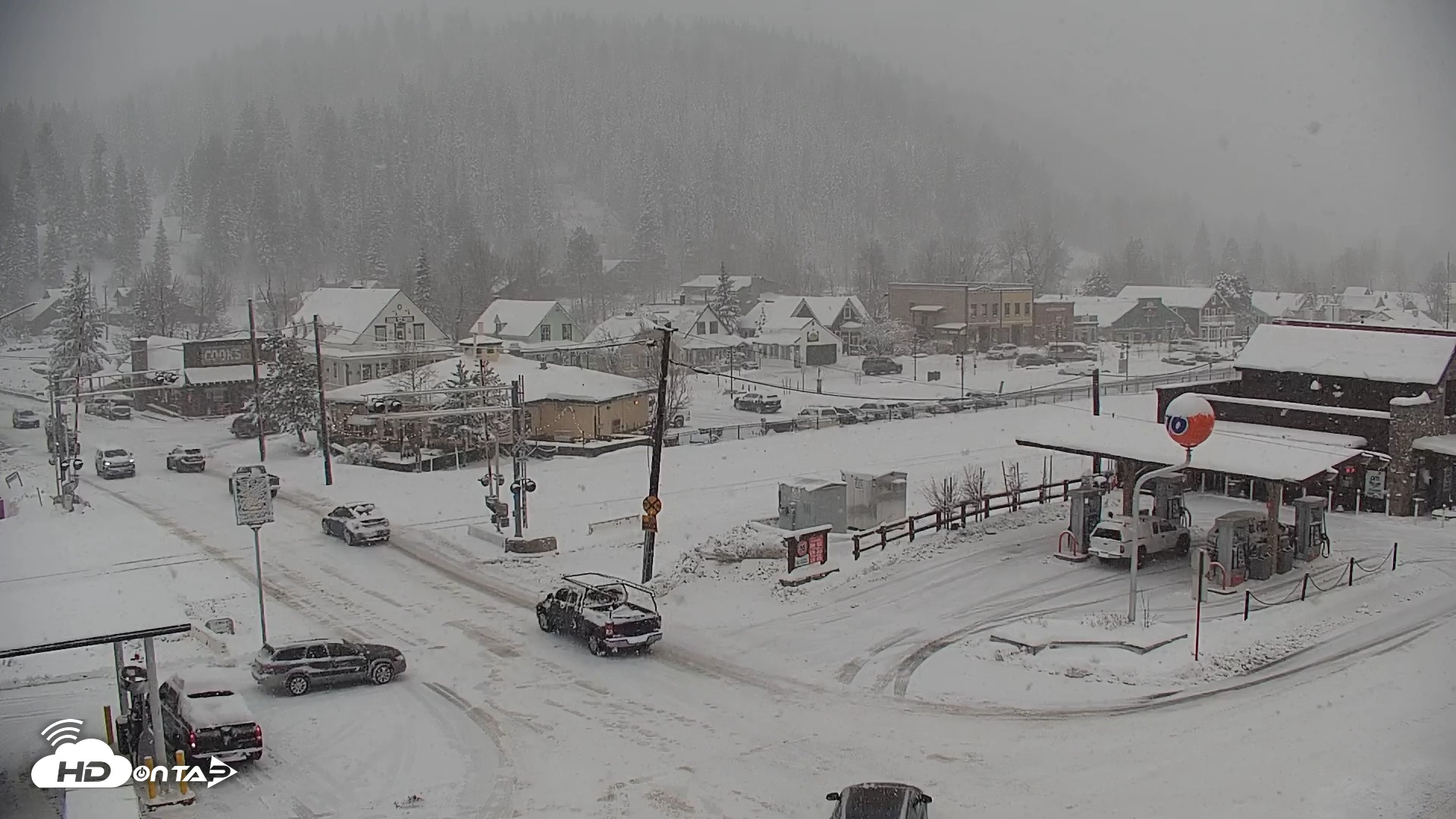 Snapshot of Downtown Truckee California Live Webcam taken Apr 1, 2025, 8:26am PDT