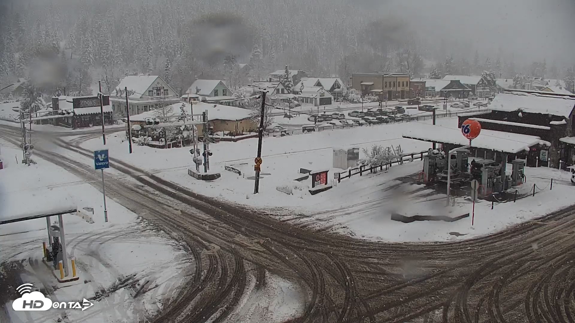 Snapshot of Downtown Truckee California Live Webcam taken Apr 12, 2026, 12:00pm PDT