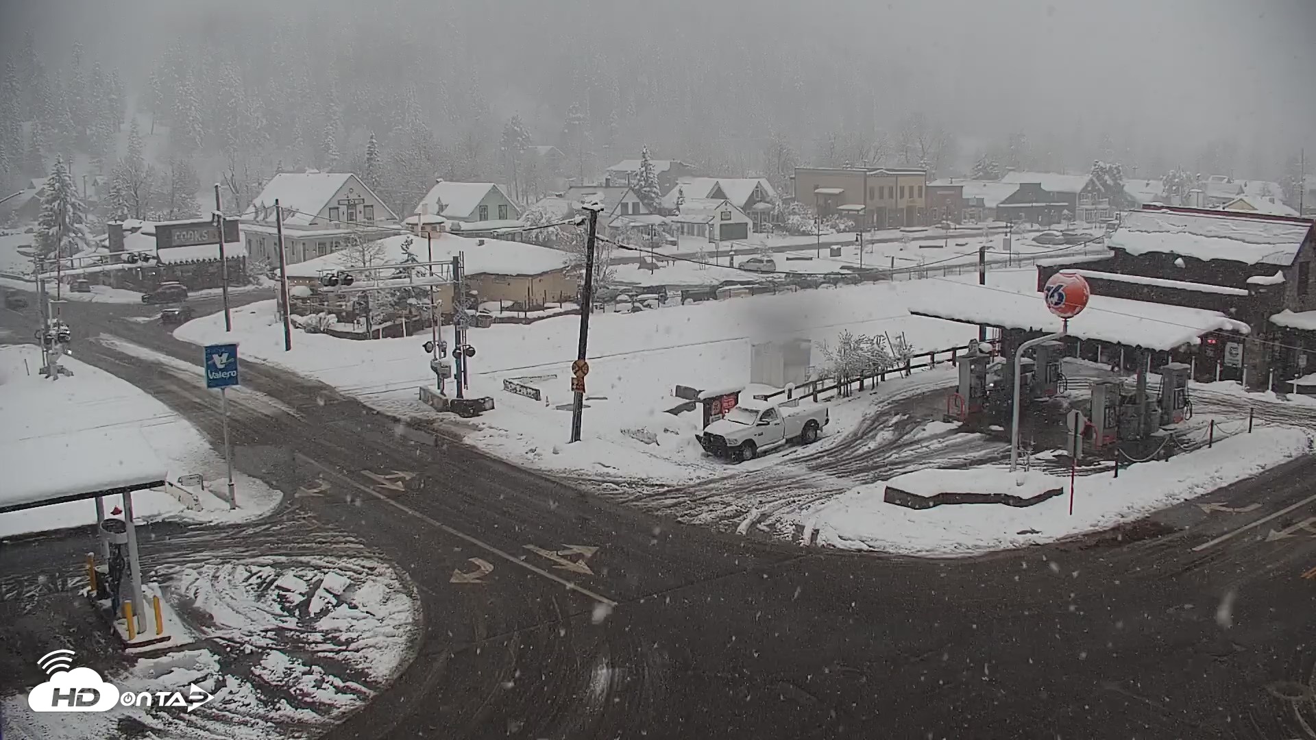 Snapshot of Downtown Truckee California Live Webcam taken Apr 12, 2026, 6:10pm PDT