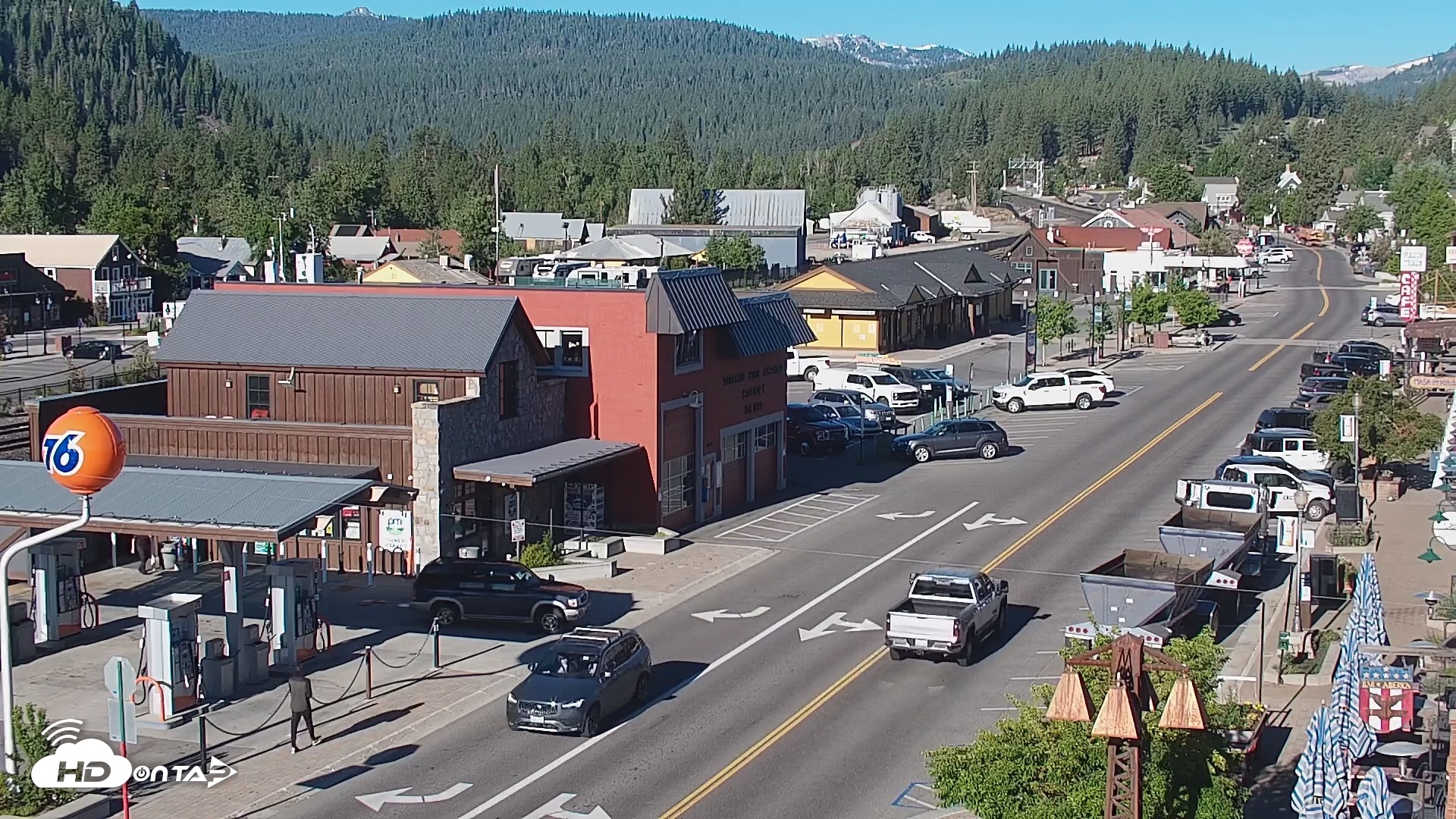Snapshot of Downtown Truckee California Live Webcam taken Jun 12, 2026, 7:37am PDT