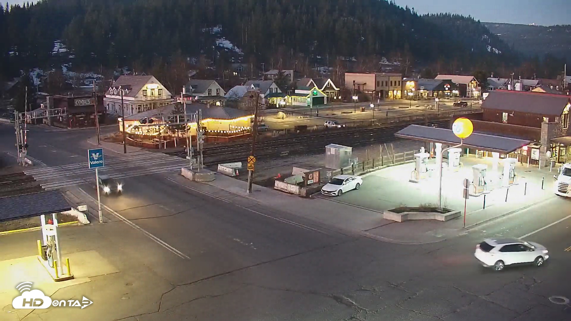 Snapshot of Downtown Truckee California Live Webcam taken Mar 18, 2026, 6:45am PDT