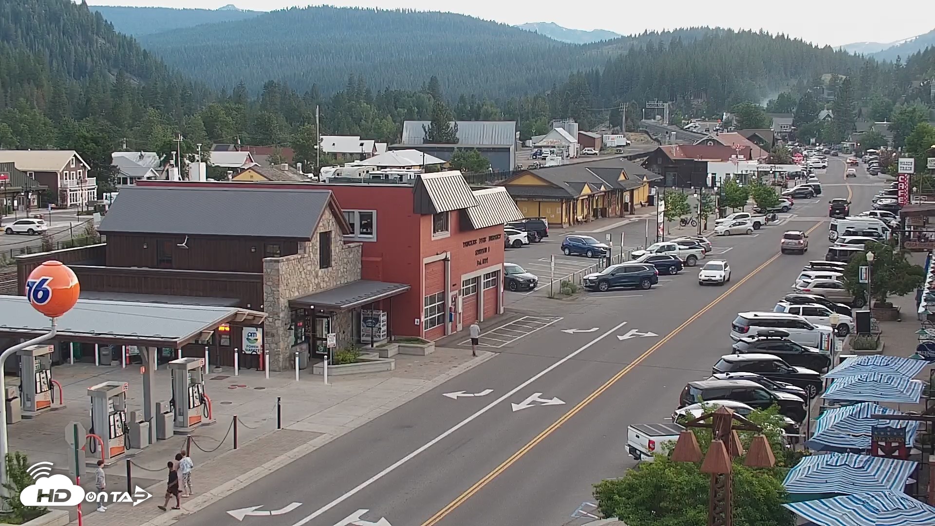Snapshot of Downtown Truckee California Live Webcam taken Jun 17, 2026, 8:00pm PDT