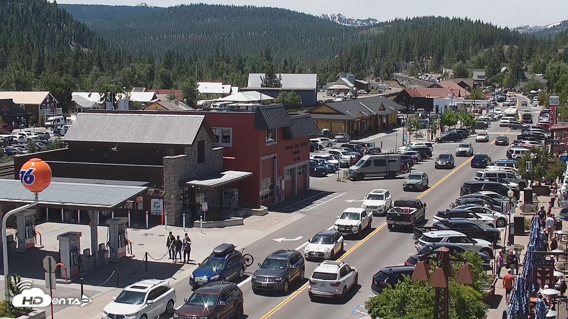 Snapshot of Downtown Truckee California Live Webcam taken Jun 6, 2026, 12:49pm PDT