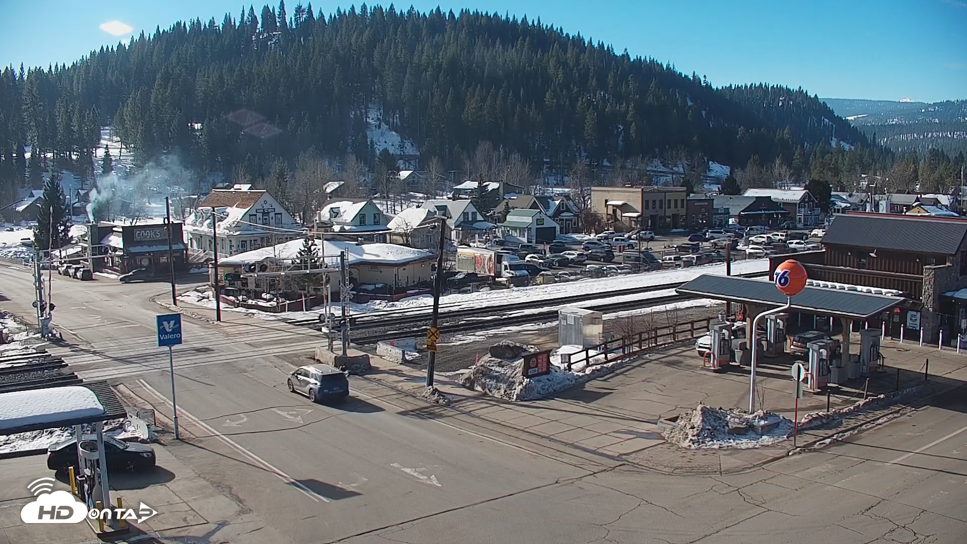 Snapshot of Downtown Truckee California Live Webcam taken Jan 23, 2026, 10:12am PST
