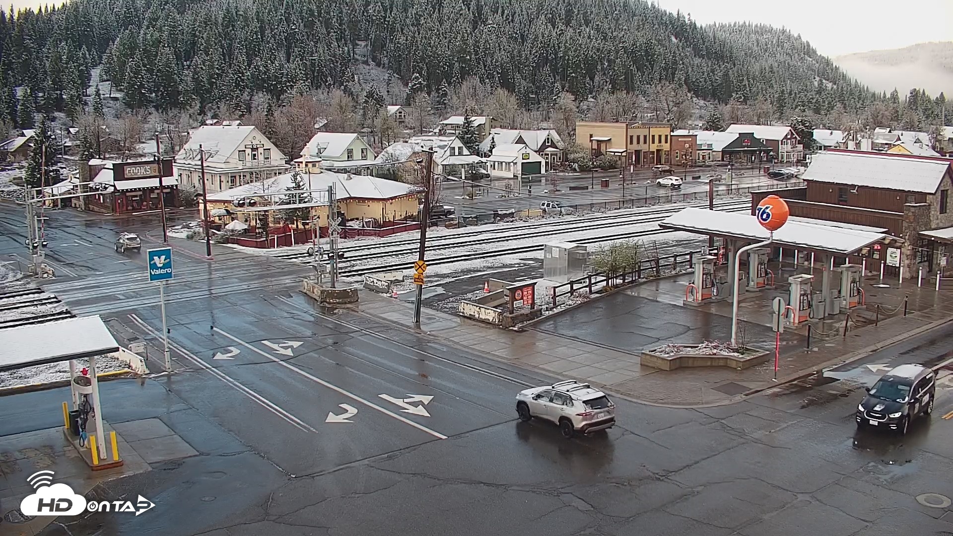 Snapshot of Downtown Truckee California Live Webcam taken Apr 11, 2026, 7:13am PDT