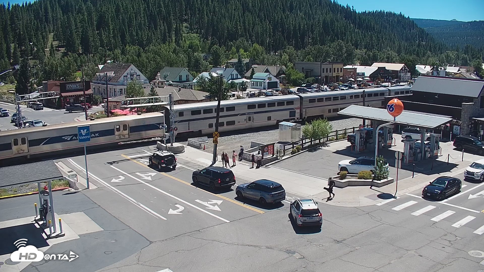Snapshot of Downtown Truckee California Live Webcam taken Jul 26, 2026, 2:19pm PDT