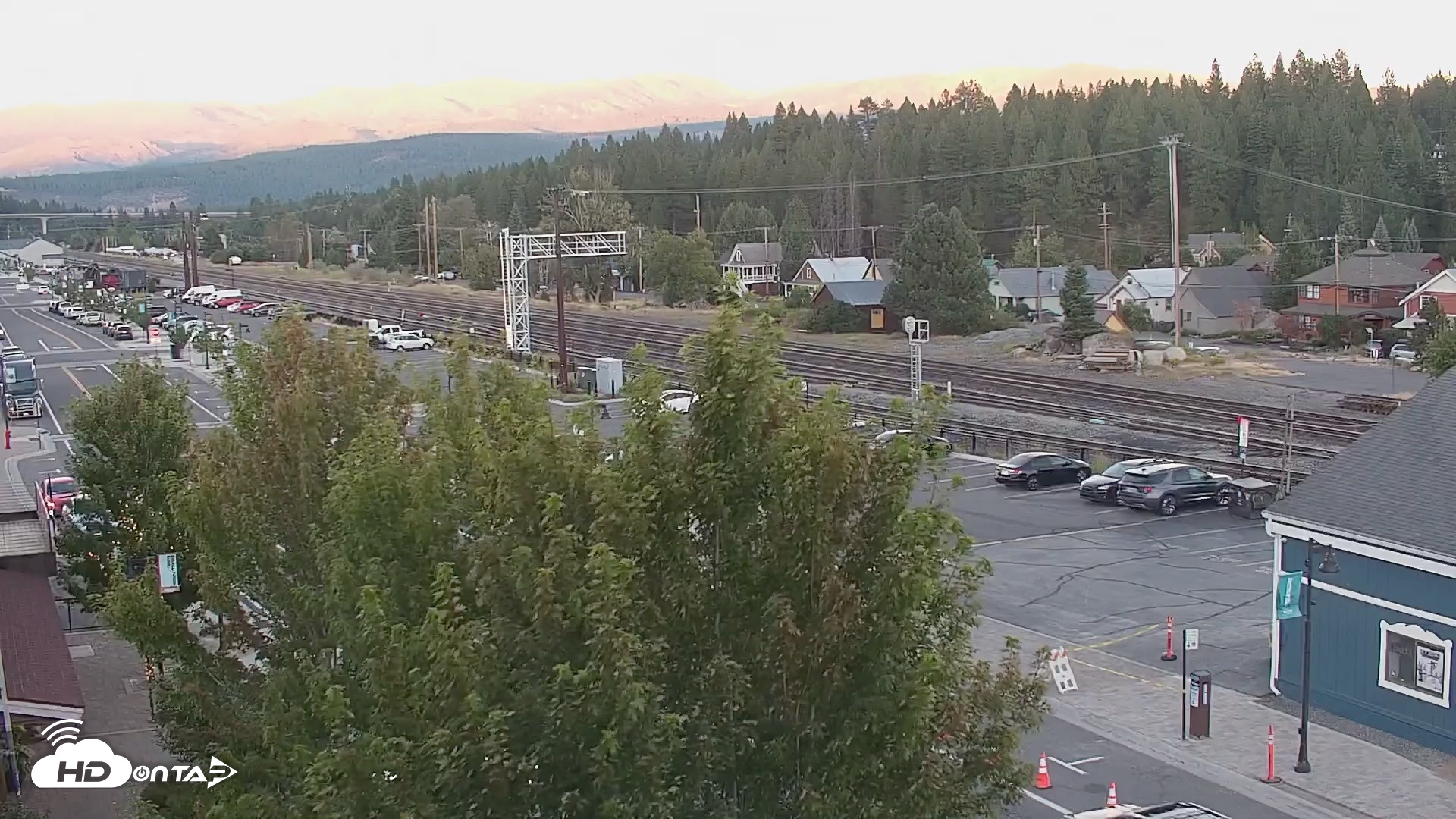 Snapshot of Downtown Truckee California Live Webcam taken Aug 19, 2026, 7:43pm PDT
