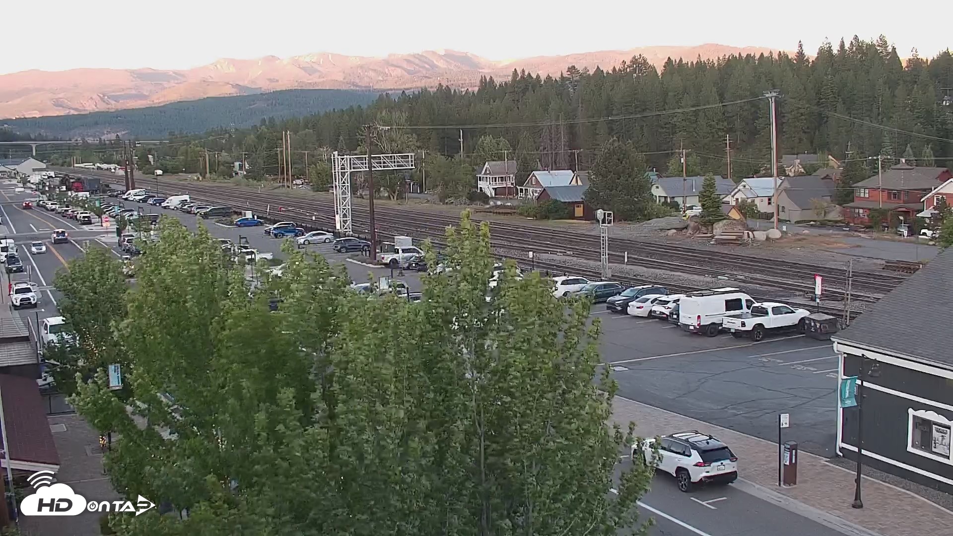 Snapshot of Downtown Truckee California Live Webcam taken Jun 6, 2026, 8:15pm PDT