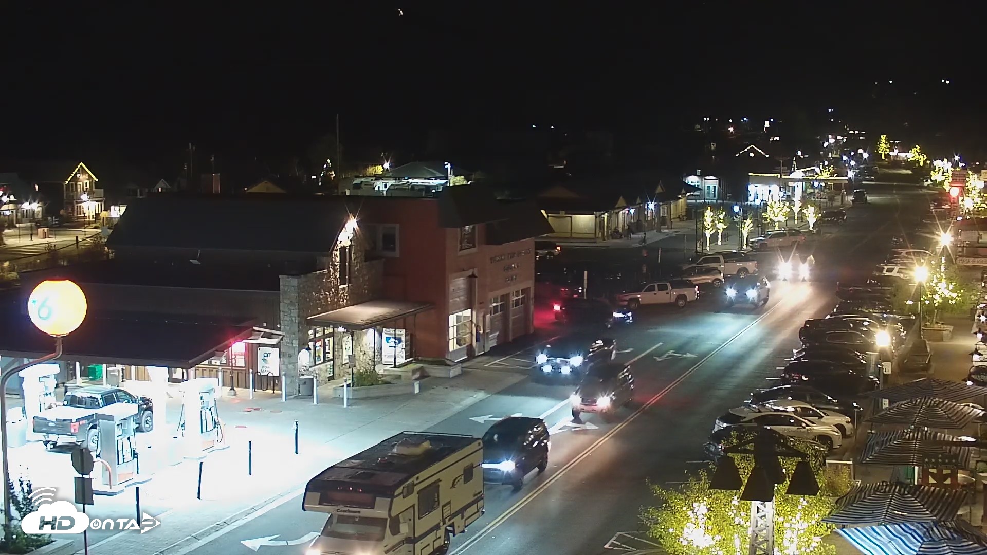 Snapshot of Downtown Truckee California Live Webcam taken Oct 14, 2026, 8:00pm PDT