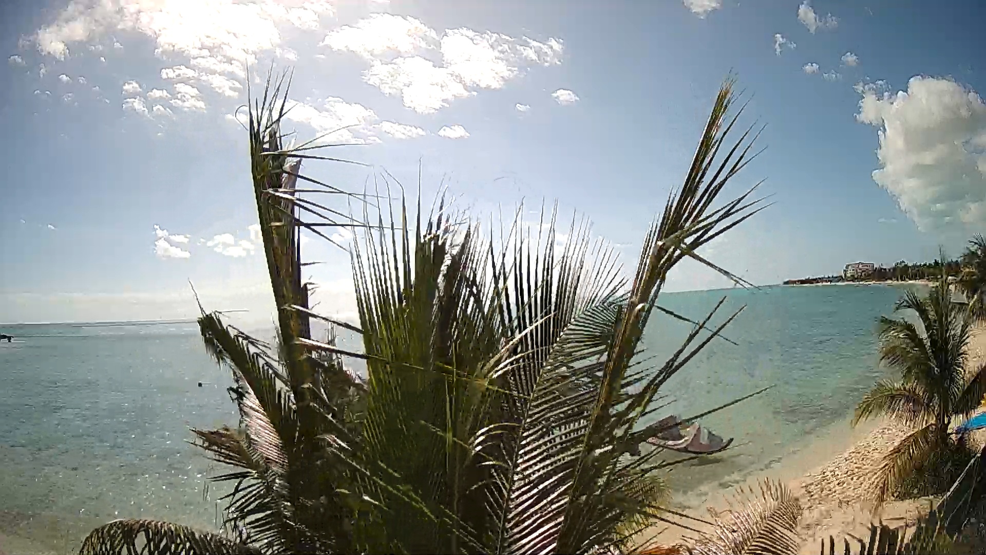Snapshot of Turks & Caicos Long Bay Live Webcam taken Jan 16, 2025, 10:48am EST