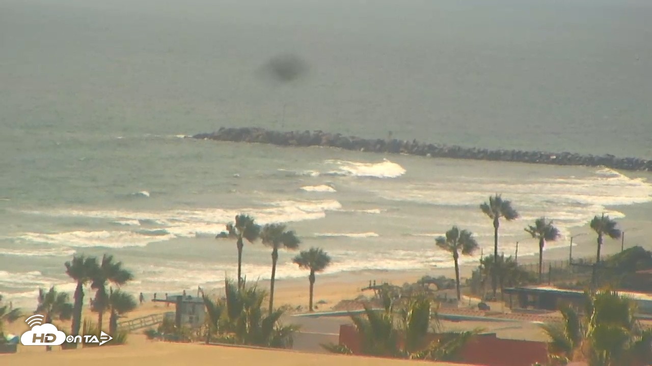 Snapshot of North Manhattan Beach Roving Surf Cam taken Jul 1, 2026, 3:25pm PDT