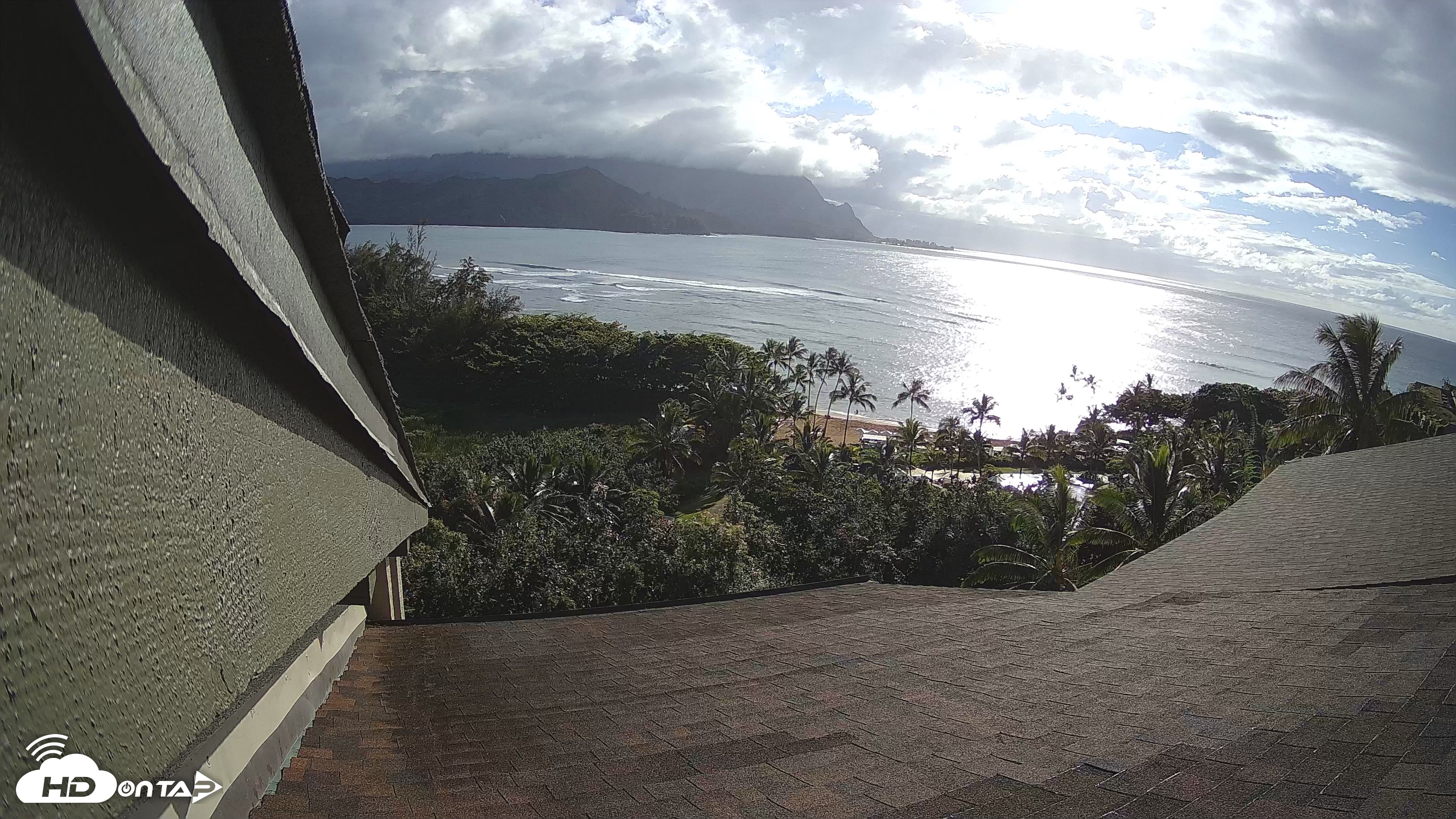 Snapshot of Hanalei Bay Resort - Kauai Hawaii Live Webcam taken Jul 15, 2026, 5:36pm HST